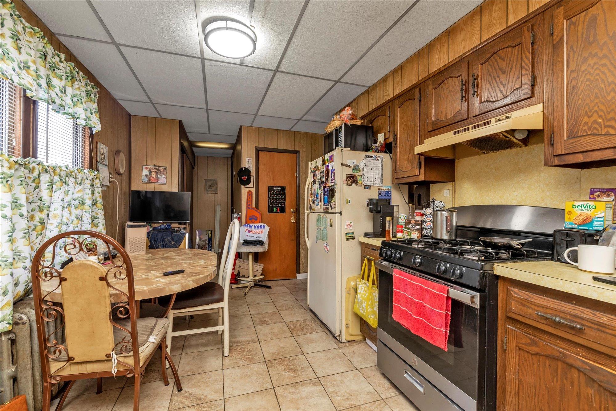 176-15 130 Avenue, Springfield Gardens, NY 11434