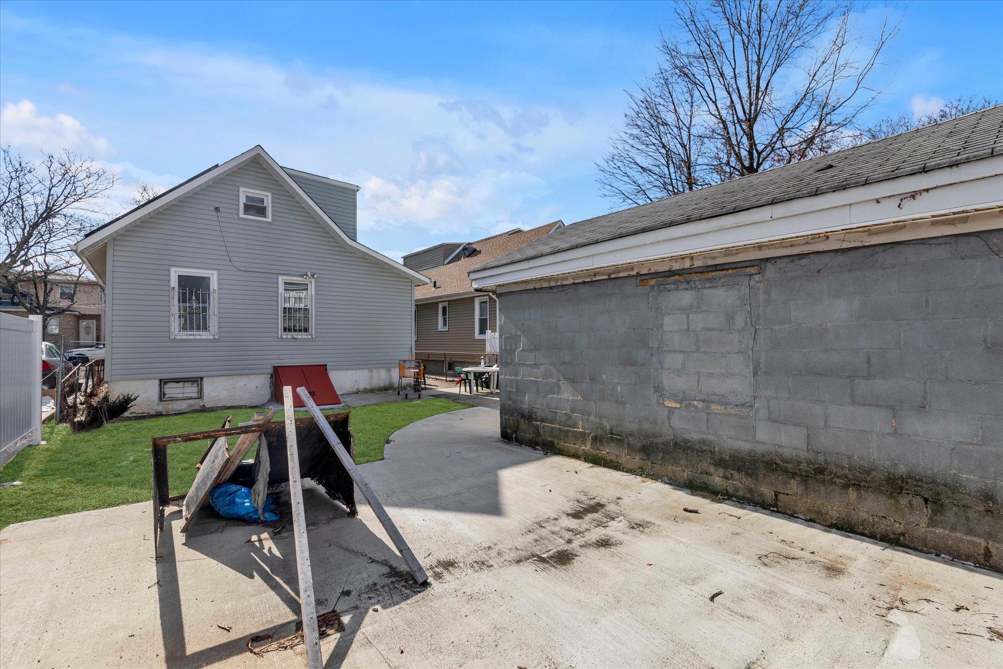 176-15 130 Avenue, Springfield Gardens, NY 11434