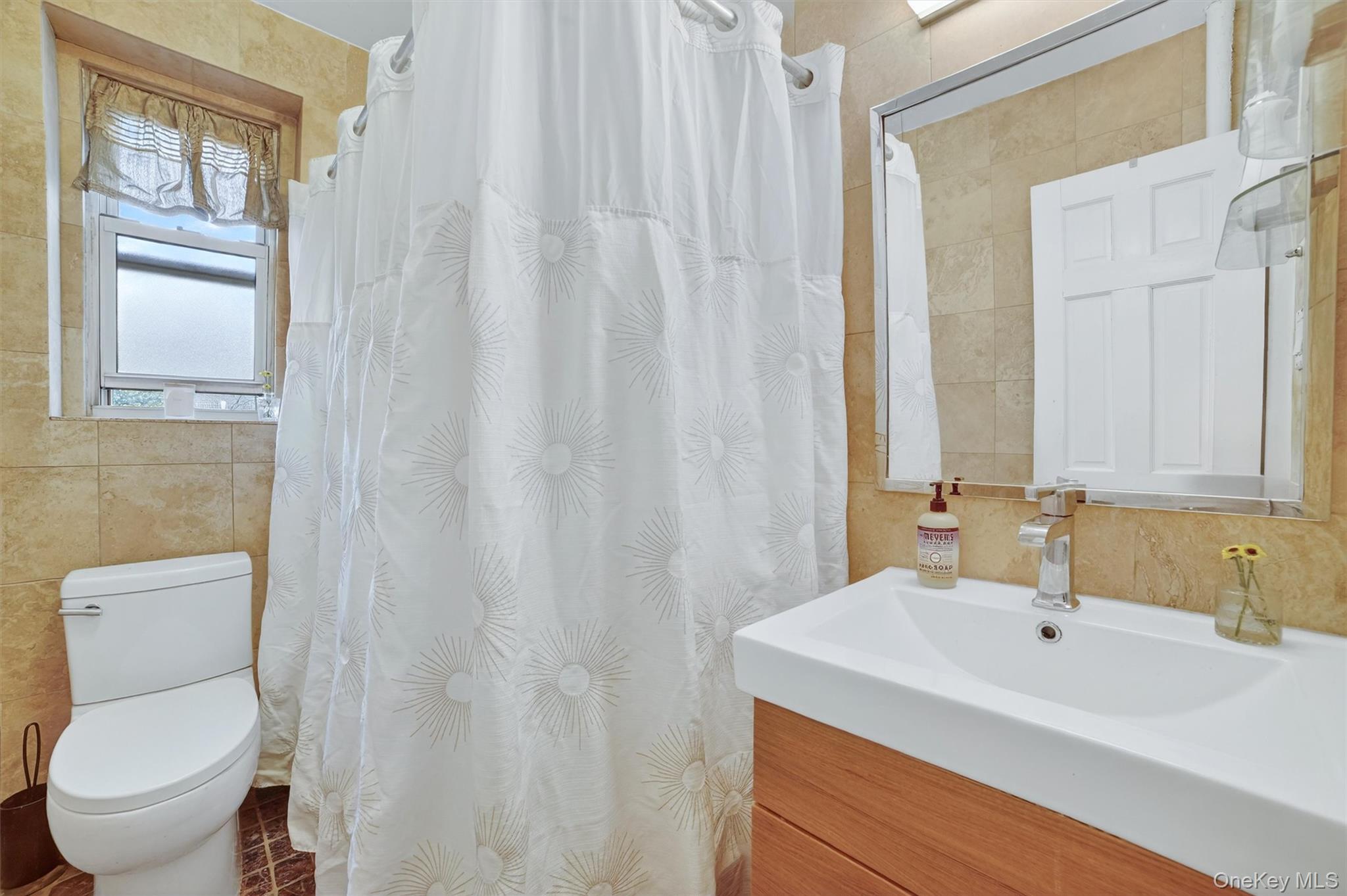 824 Palmer # 2D, Bronxville, NY 10708