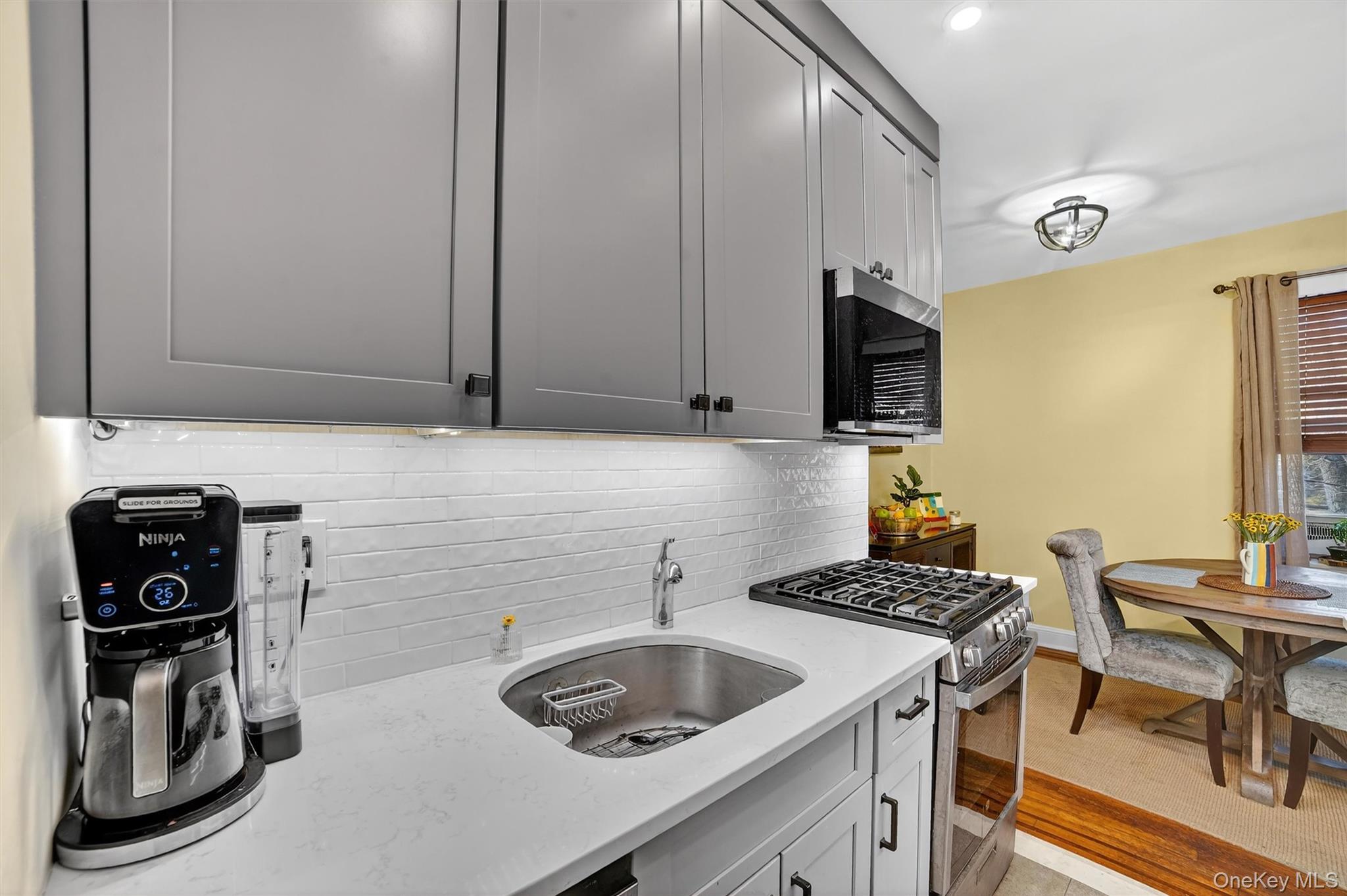 824 Palmer # 2D, Bronxville, NY 10708