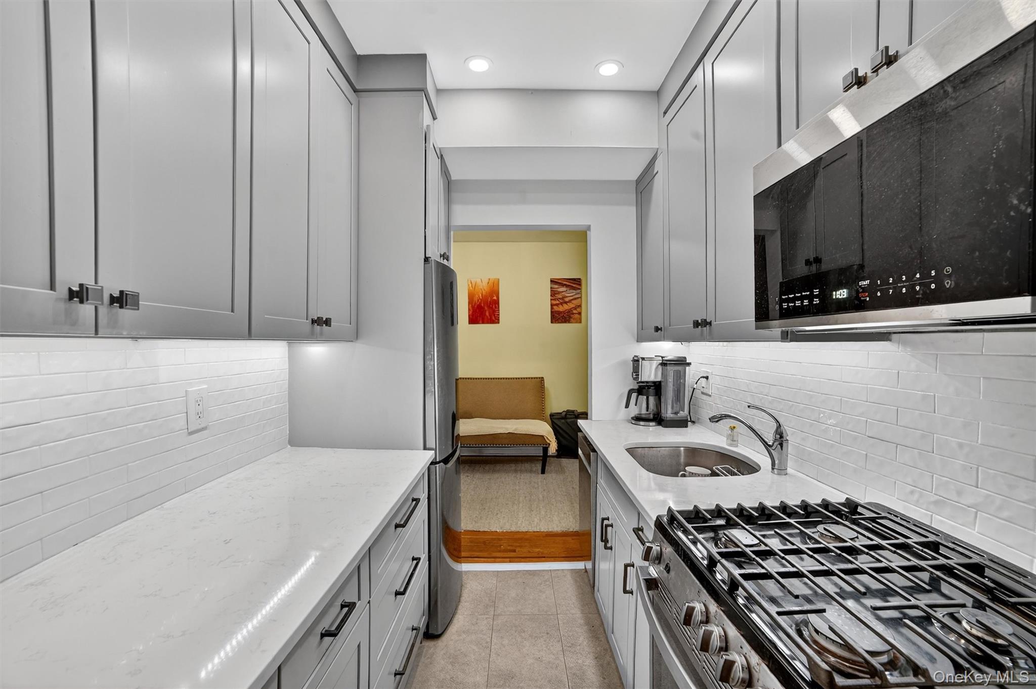 824 Palmer # 2D, Bronxville, NY 10708