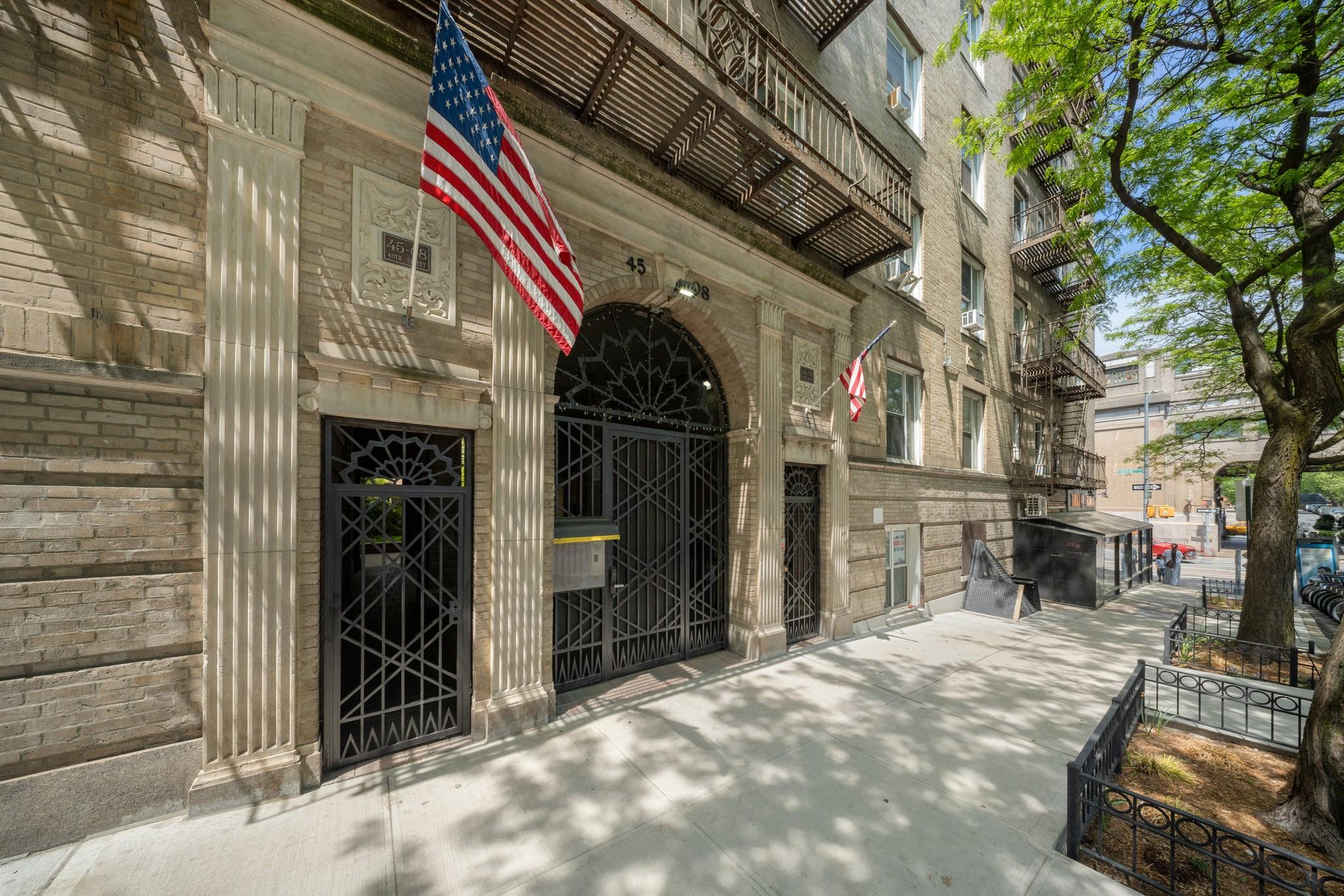 45-08 40 Street # F32, Sunnyside, NY 11104