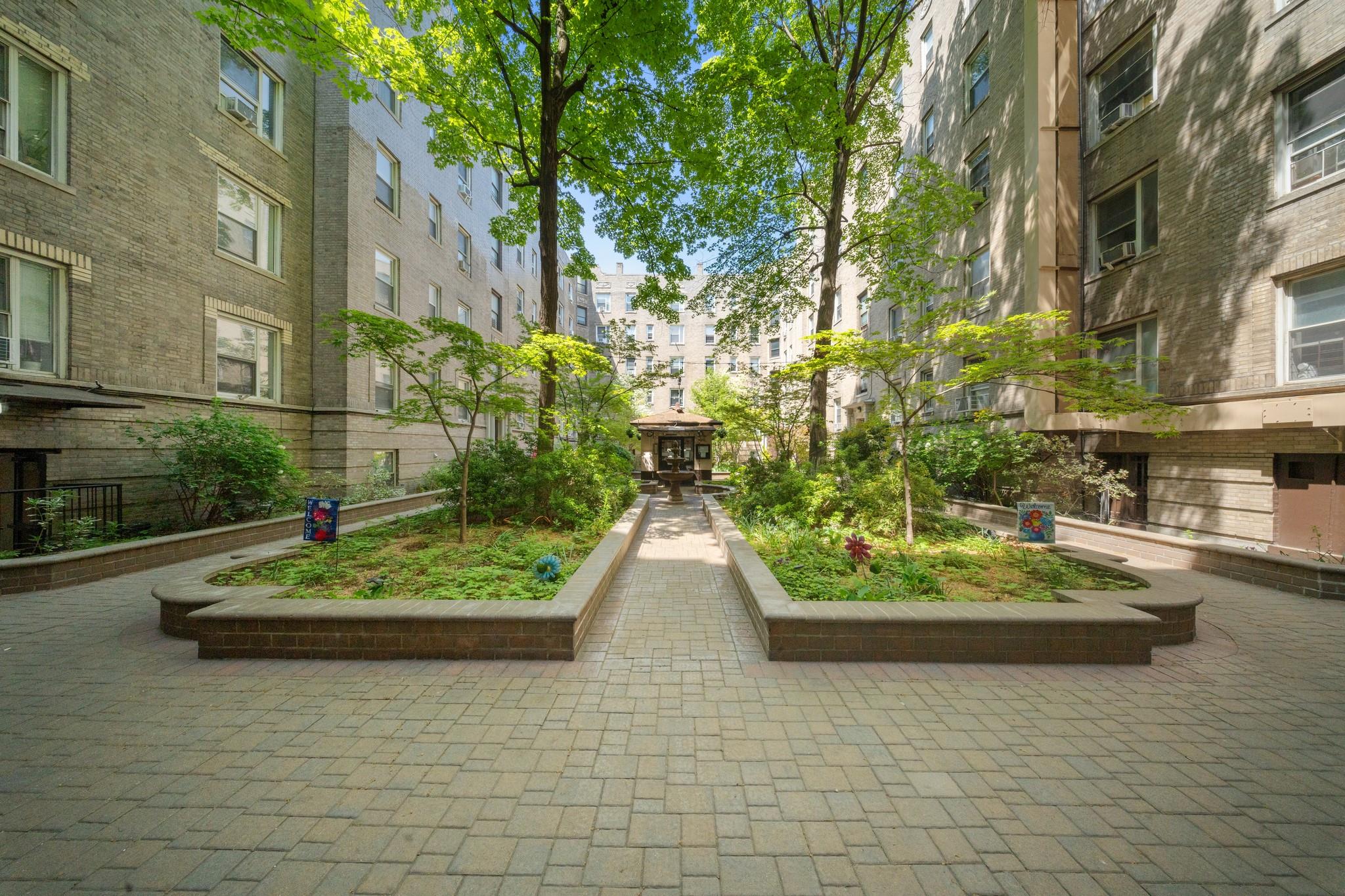 45-08 40 Street # F32, Sunnyside, NY 11104