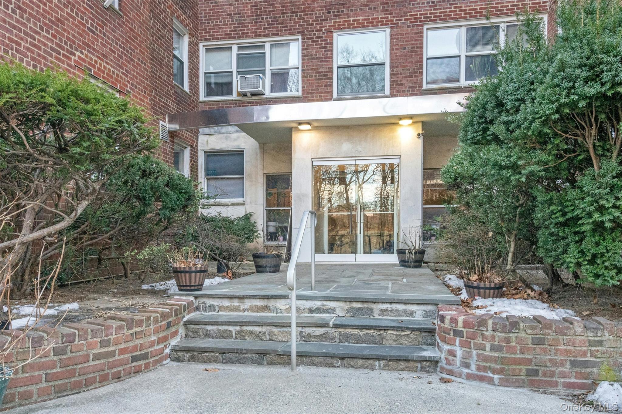 1234 Midland Ave # 5F, Bronxville, NY 10708