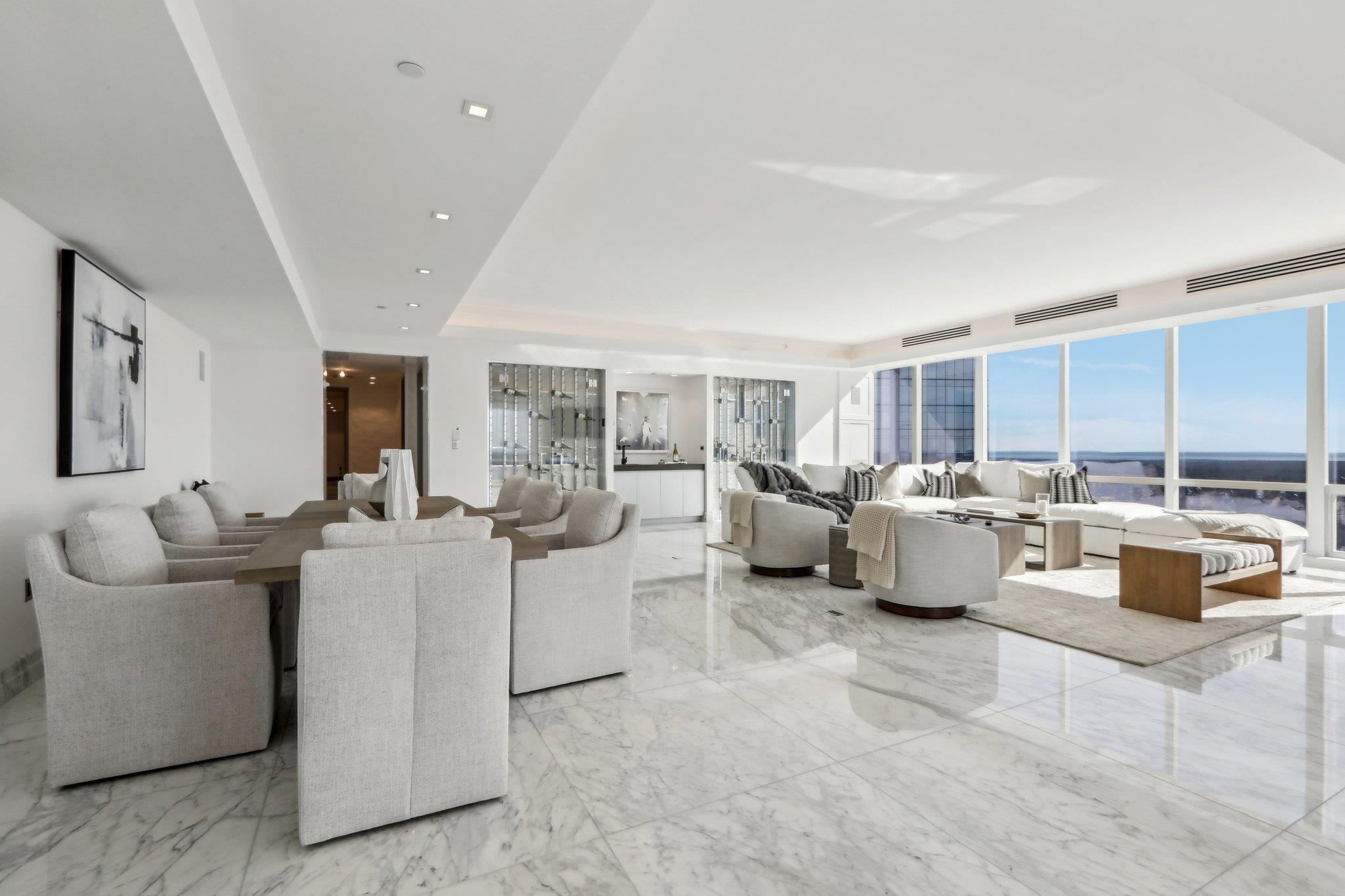 5 Renaissance Square # PH41 Ent. Floor, White Plains, NY 10601