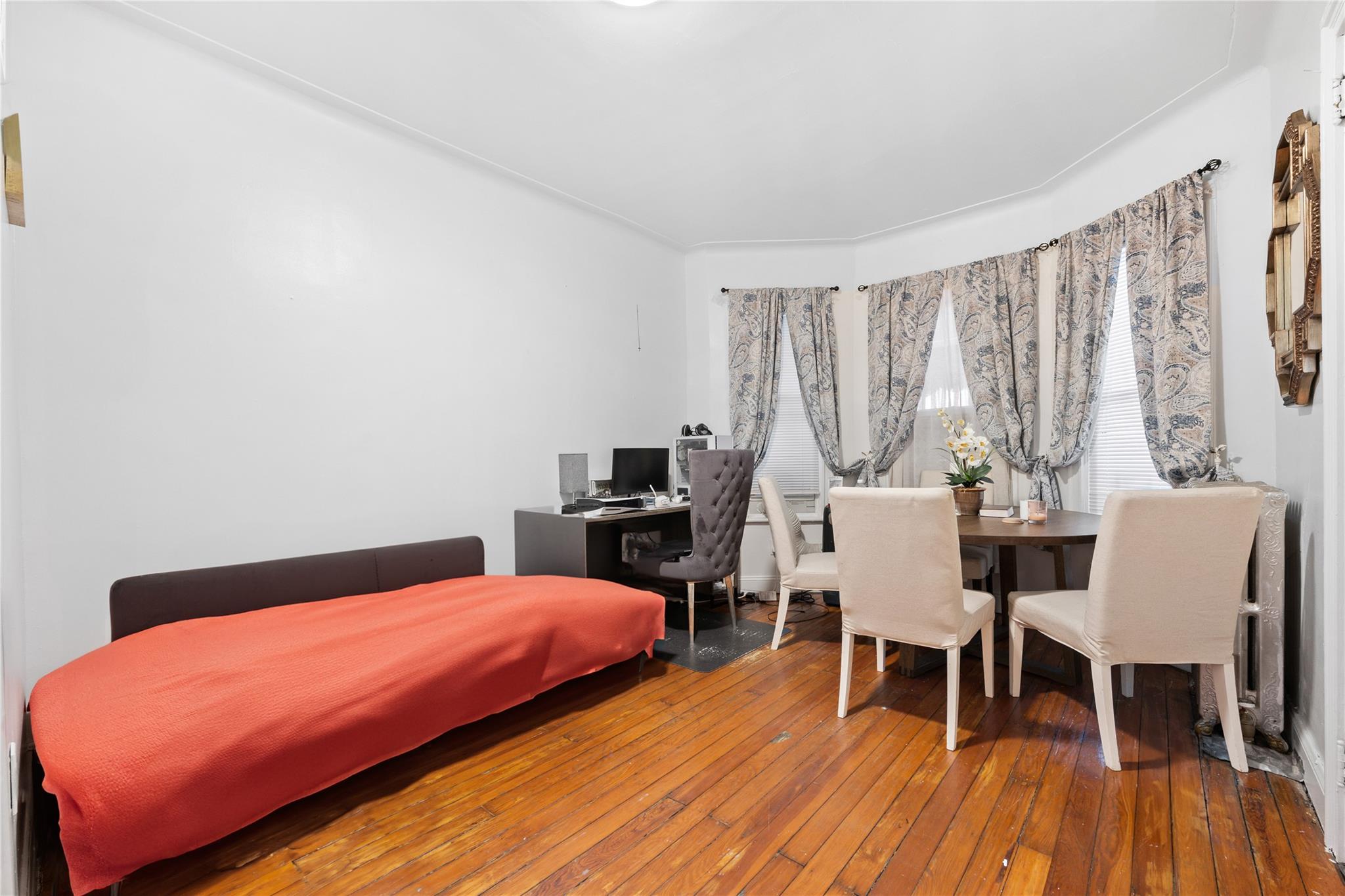 92-13 91st Avenue, Woodhaven, NY 11421