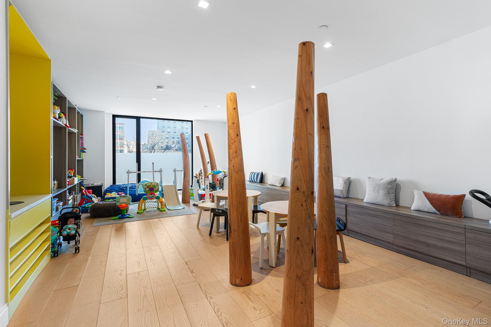 37-14 34th Street # N3E, Long Island City, NY 11101