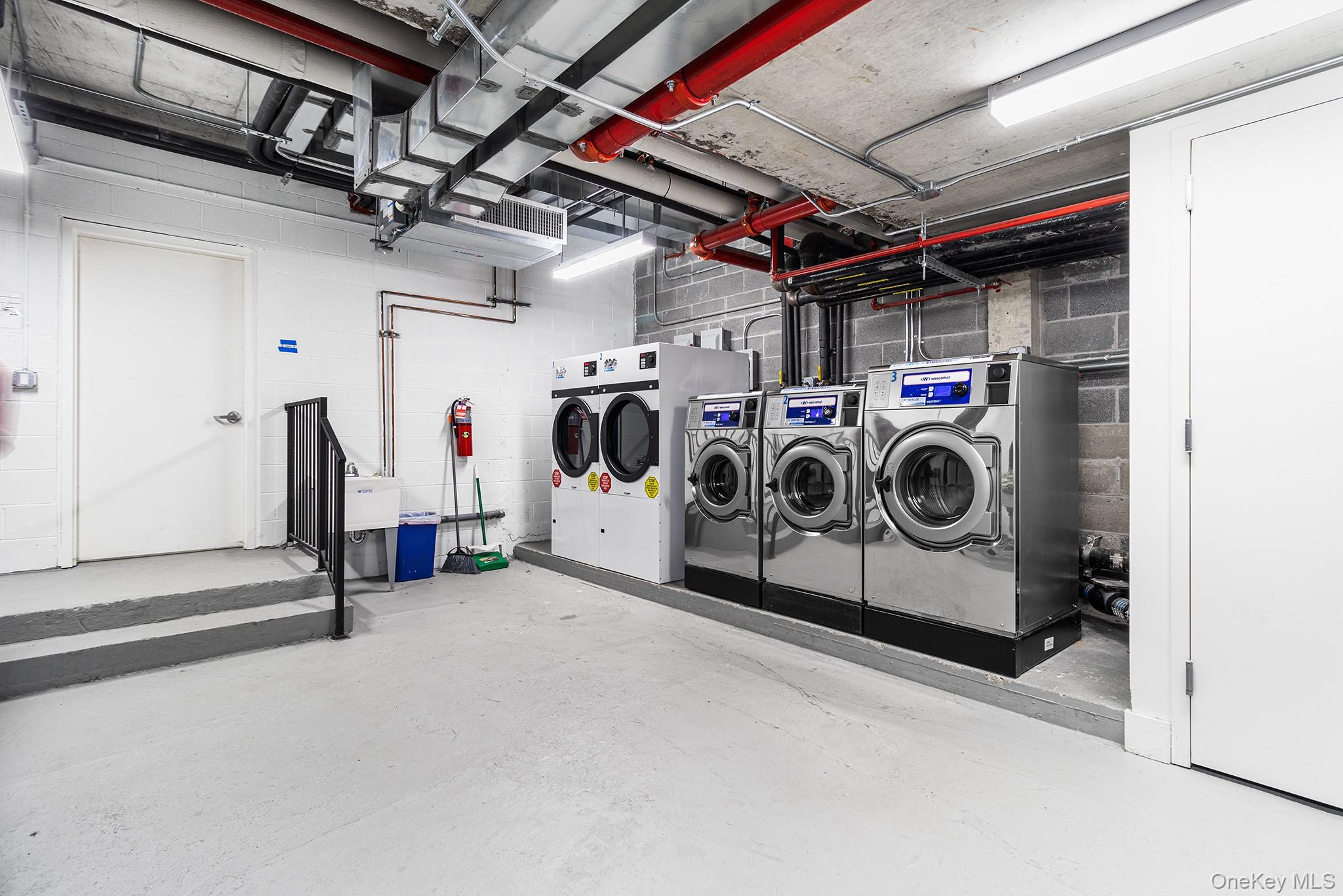 37-14 34th Street # N3E, Long Island City, NY 11101