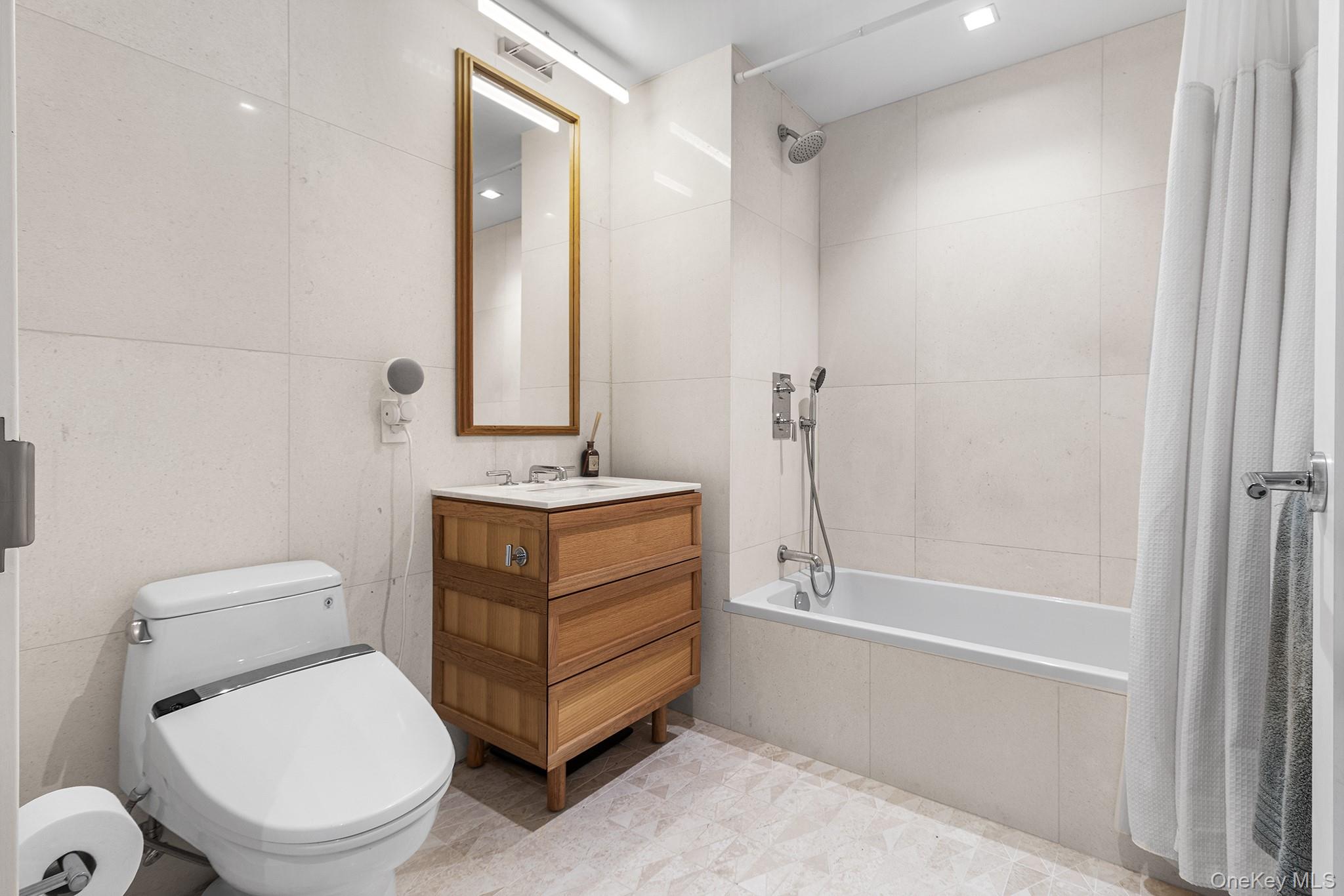 37-14 34th Street # N3E, Long Island City, NY 11101