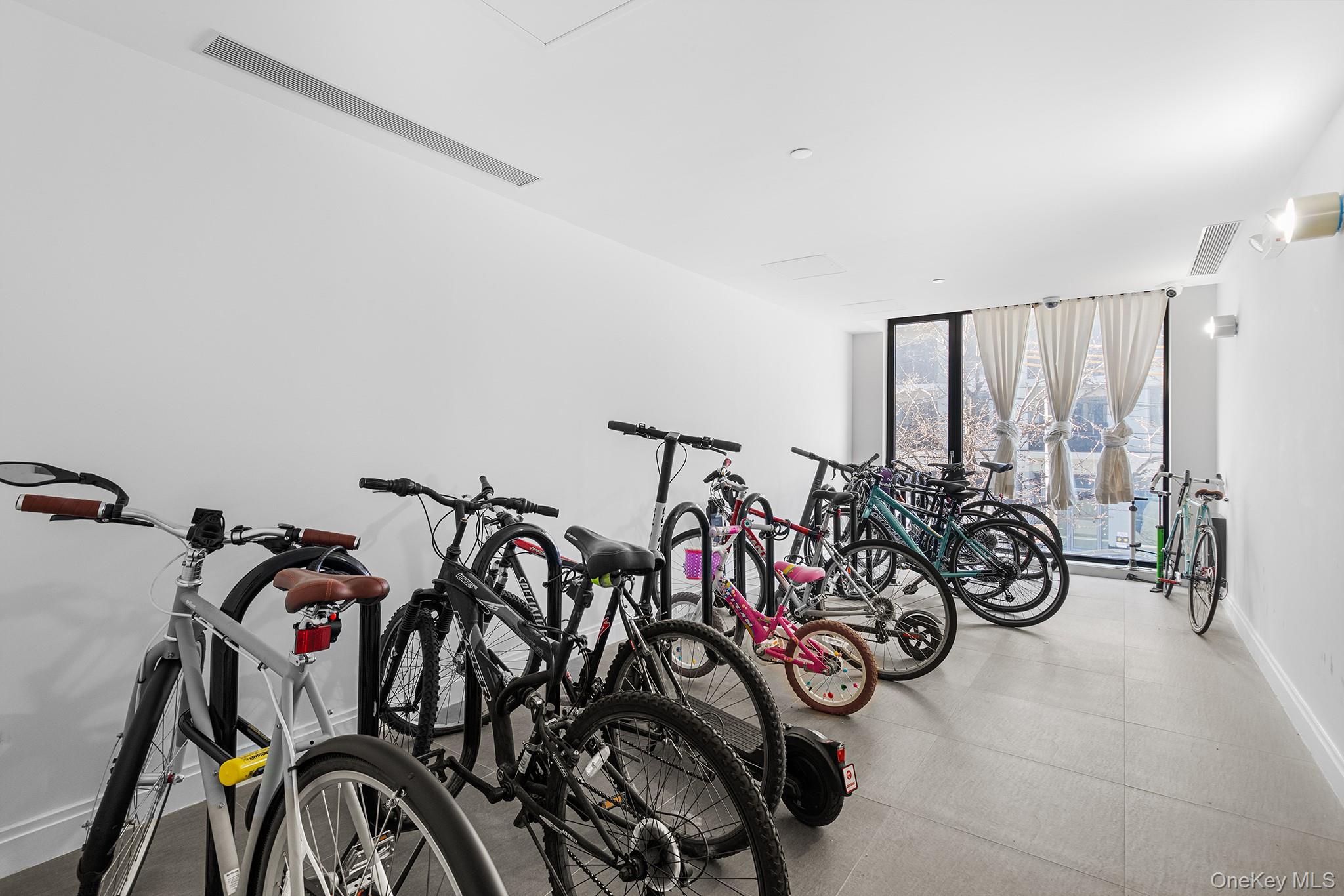 37-14 34th Street # N3E, Long Island City, NY 11101