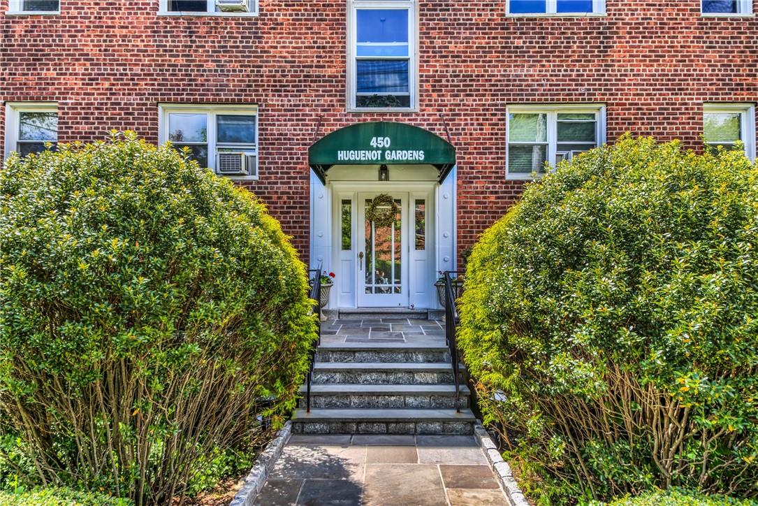 450 Pelham Road # 2C, New Rochelle, NY 10805