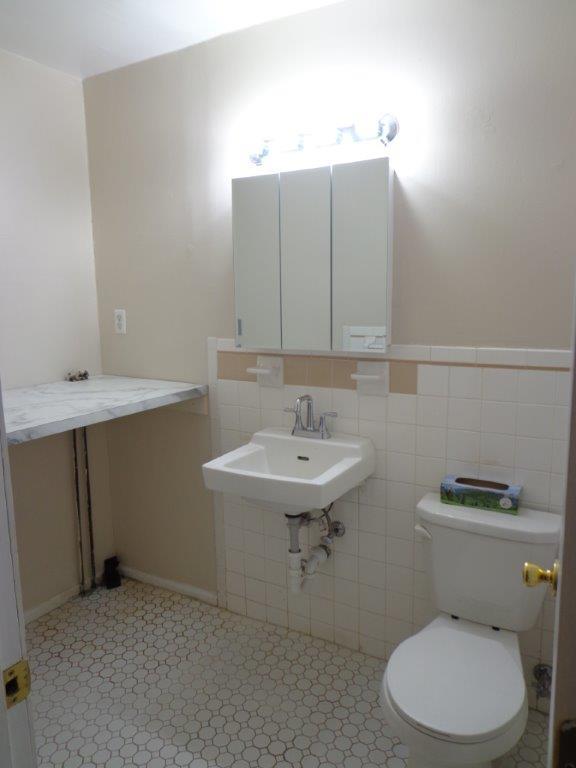 156 Kearsing Parkway, Monsey, NY 10952