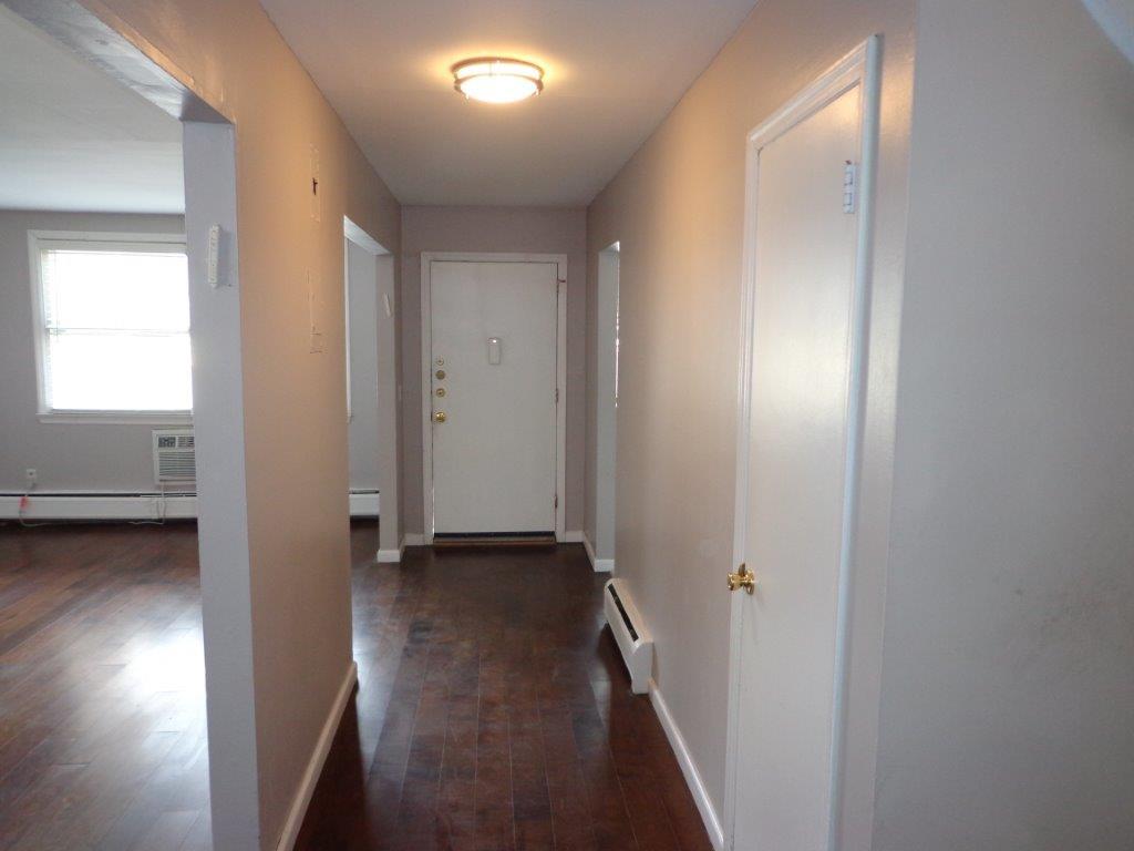 156 Kearsing Parkway, Monsey, NY 10952