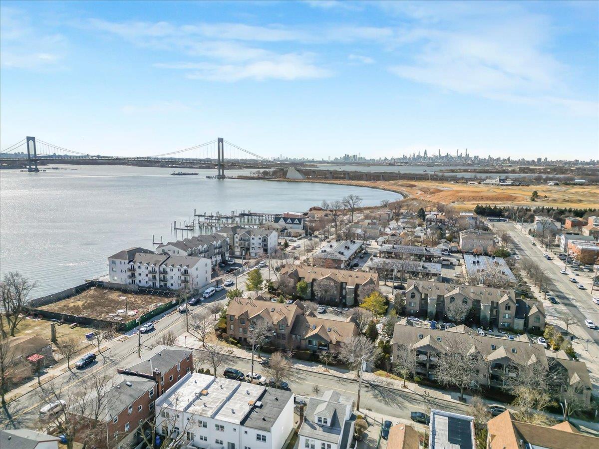 2 Samantha Way # 2A, Bronx, NY 10465