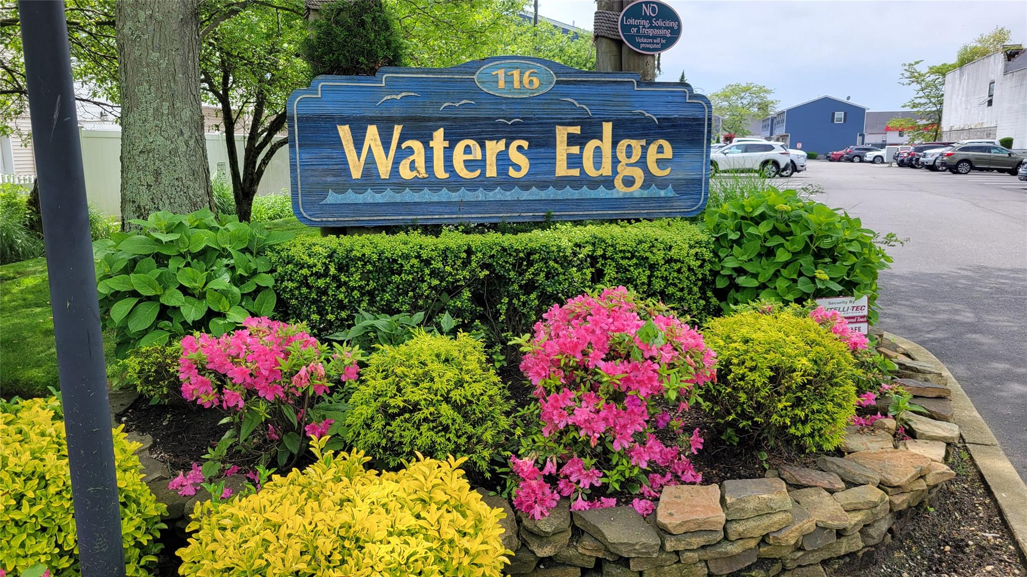 116 Westend Avenue # 6, Freeport, NY 11520
