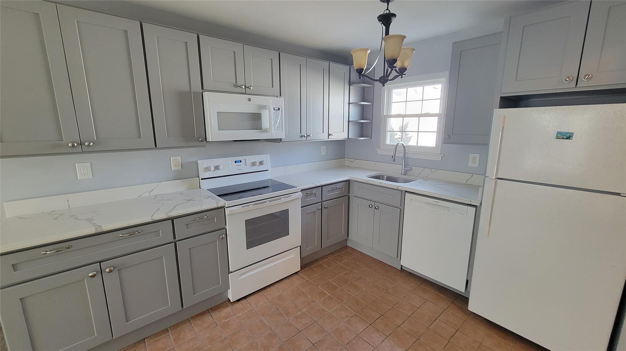 116 Westend Avenue # 6, Freeport, NY 11520