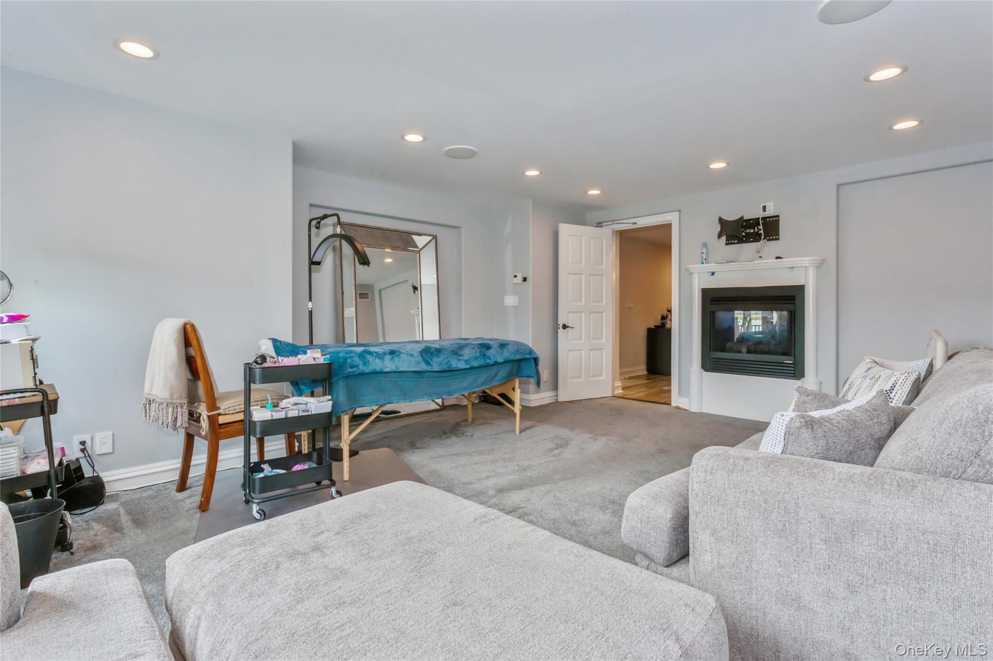 319 Harbor Drive, Lido Beach, NY 11561