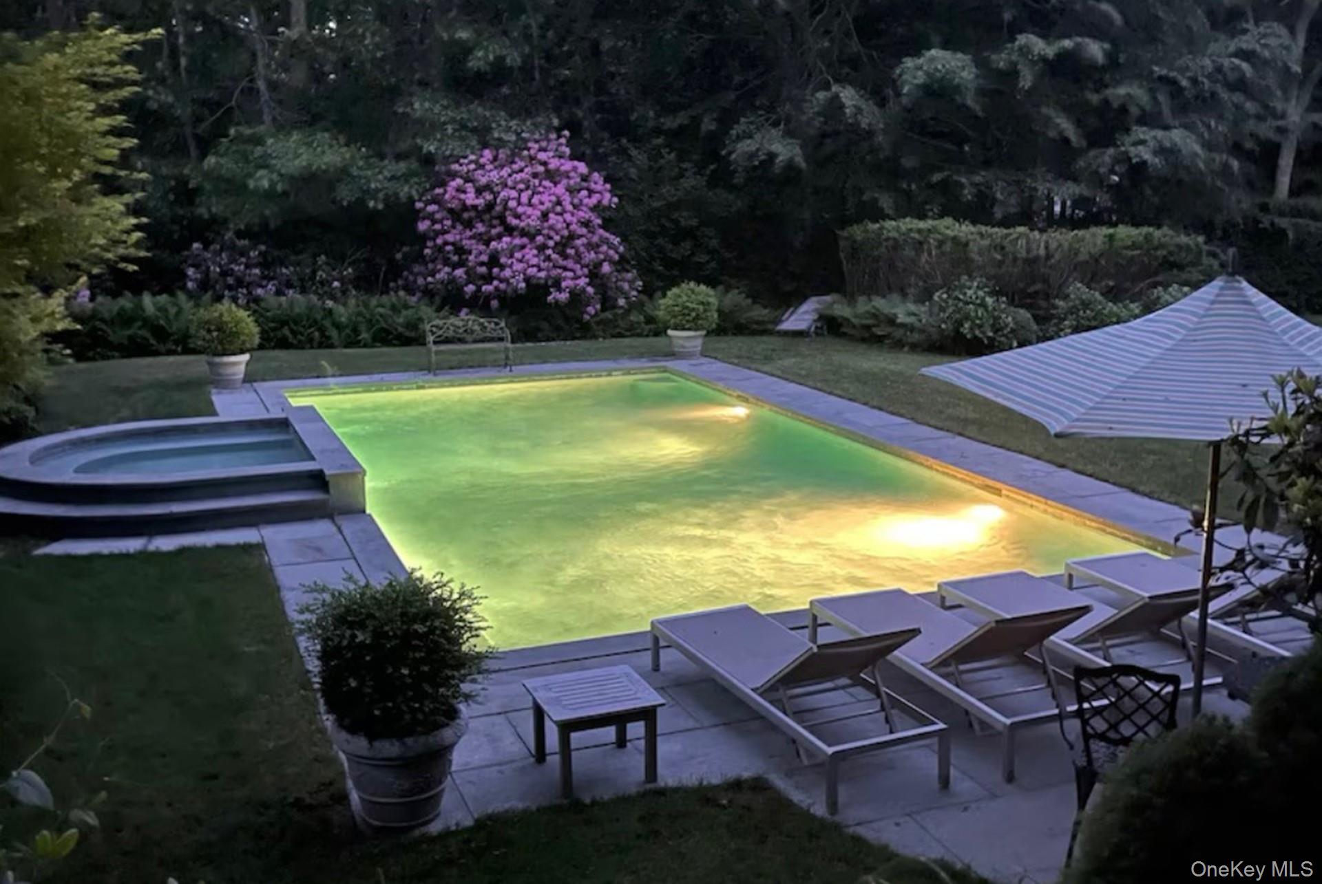 7 Wooded Oak Lane, East Hampton, NY 11937