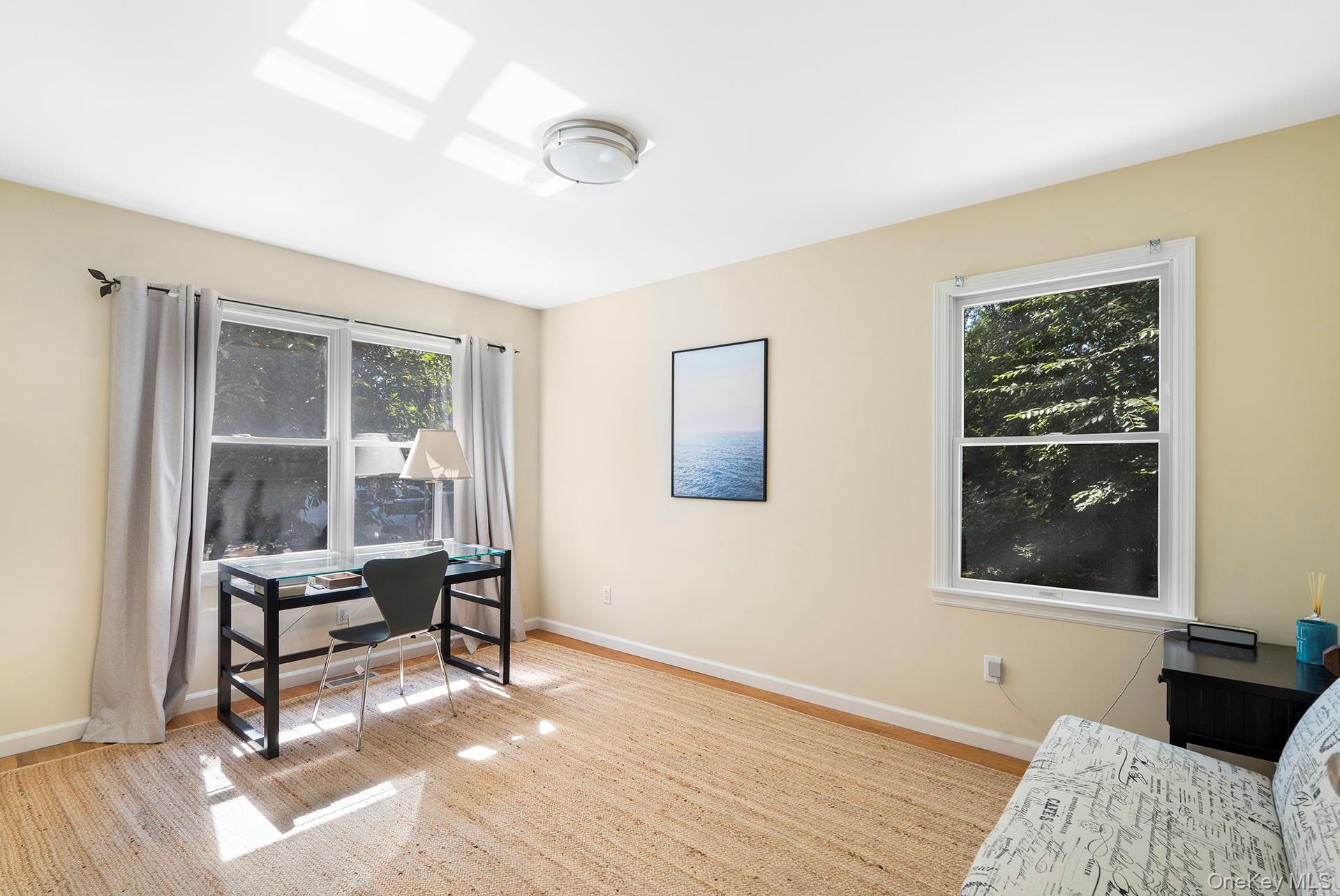 7 Wooded Oak Lane, East Hampton, NY 11937