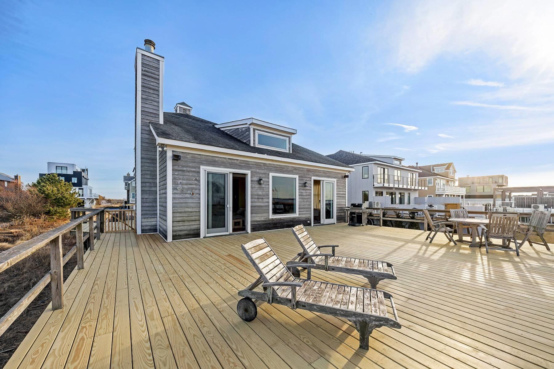 772 Dune Road, Westhampton Dunes, NY 11978