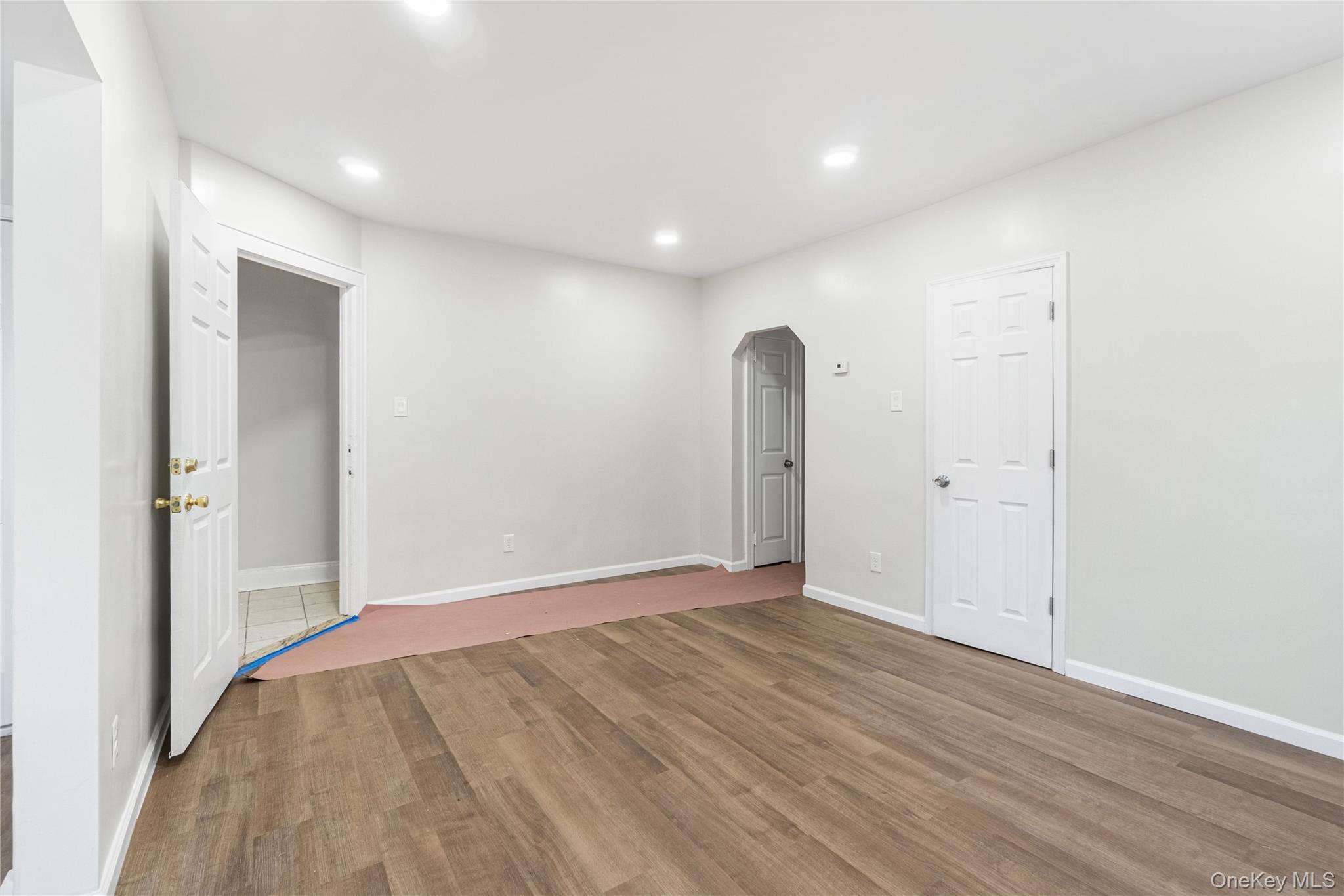 214-10 113 Avenue, Queens Village, NY 11429