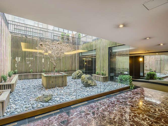 225 E 57th Street # 1L, New York (Manhattan), NY 10022