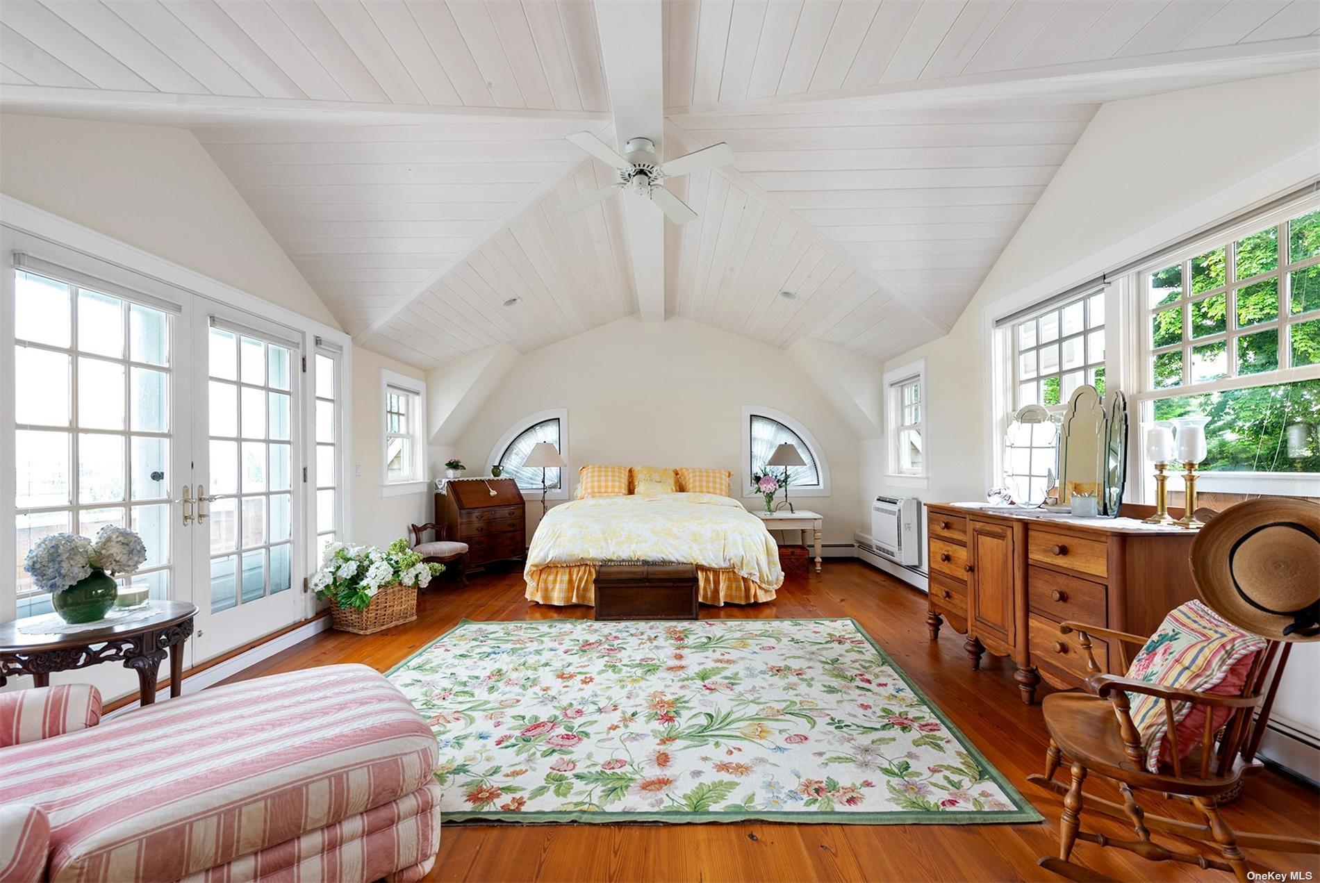 20 Beach Lane, Quogue, NY 11959