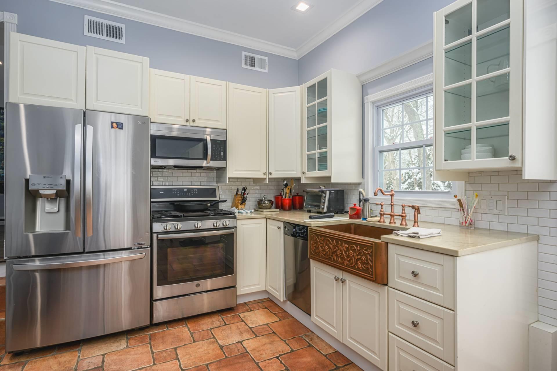 8 Atlantic Avenue, Hampton Bays, NY 11946