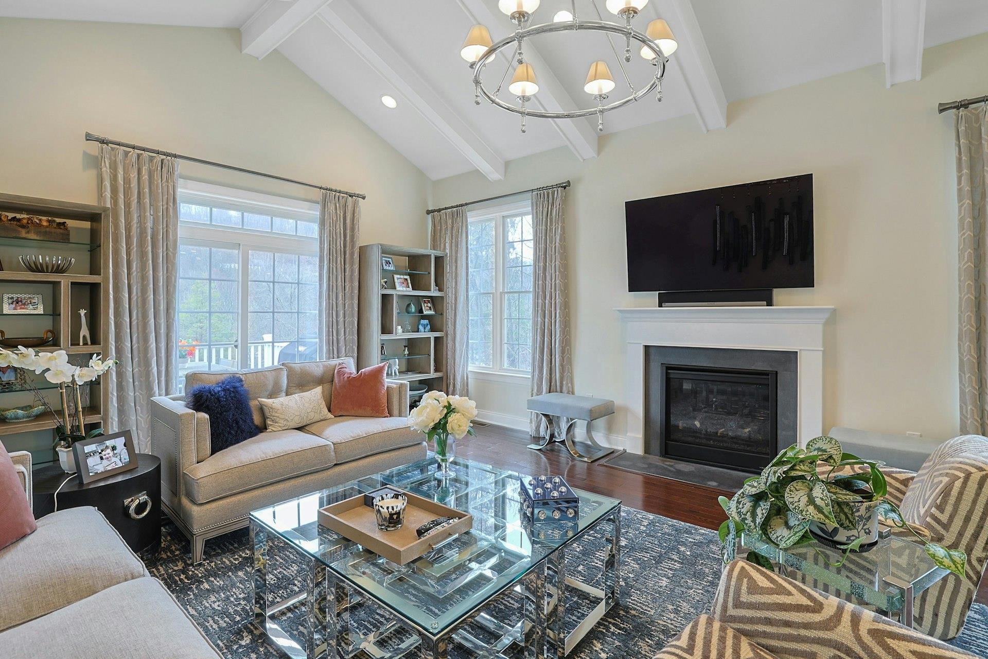 46 Dennis Lane, Pleasantville, NY 10570