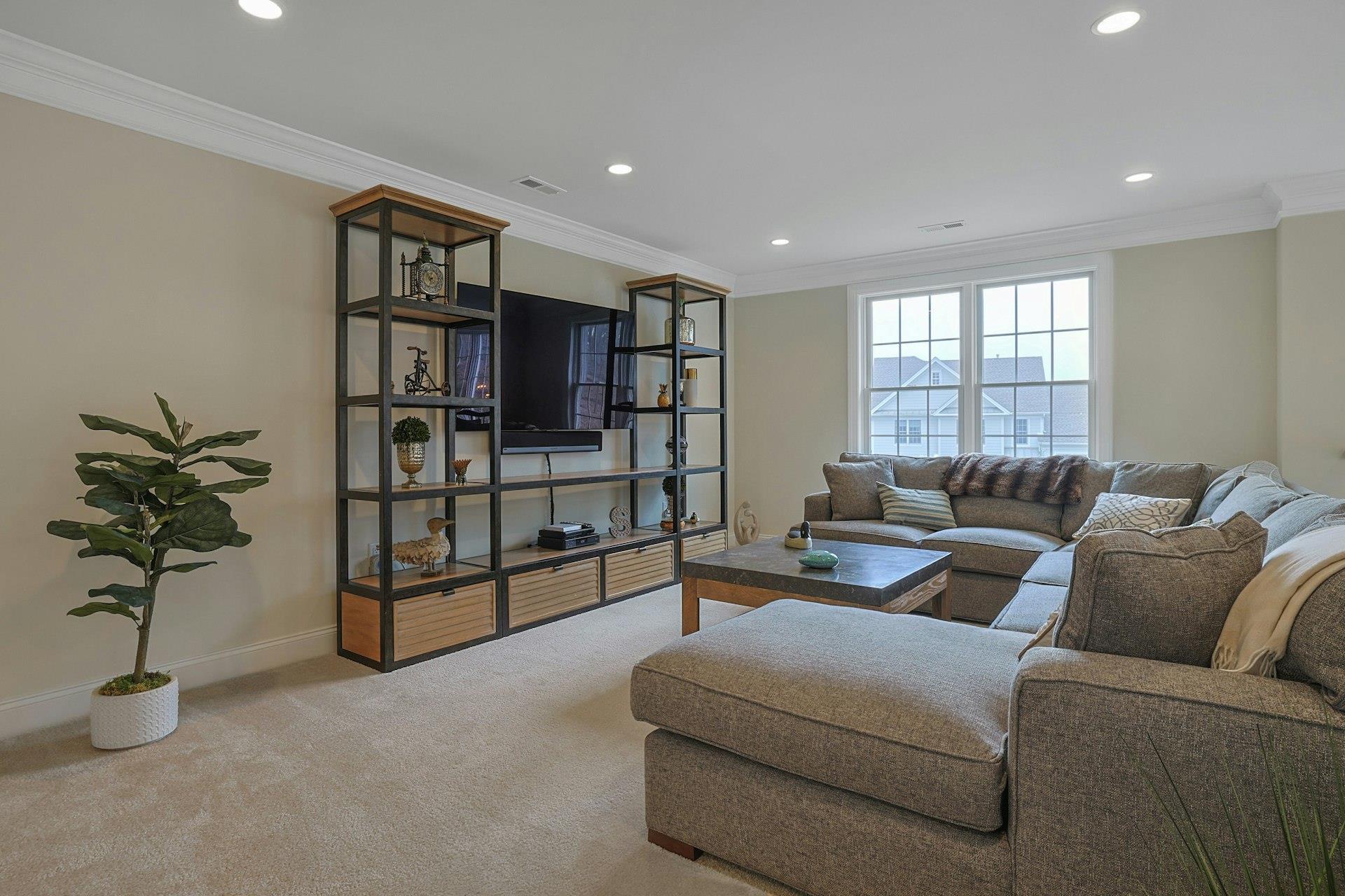 46 Dennis Lane, Pleasantville, NY 10570