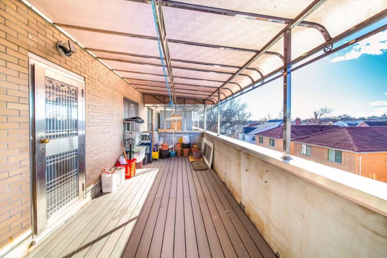 42-16 162 Street, Flushing, NY 11358
