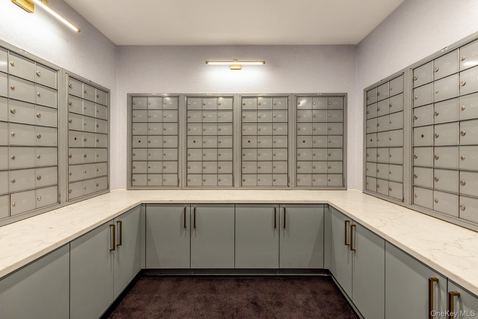 333 E 66th Street # 9D, New York (Manhattan), NY 10065