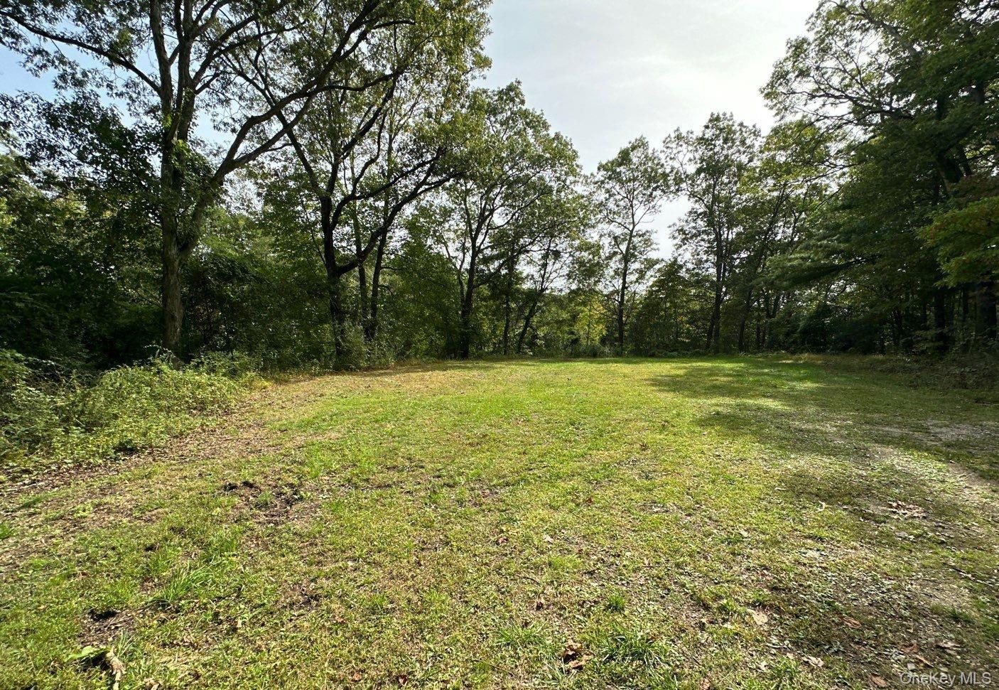 55 Juneau Boulevard, Woodbury, NY 11797