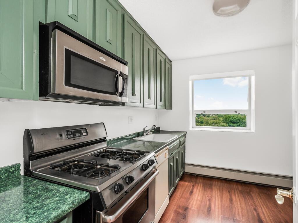 1523 Central Park Avenue # 17B, Yonkers, NY 10710