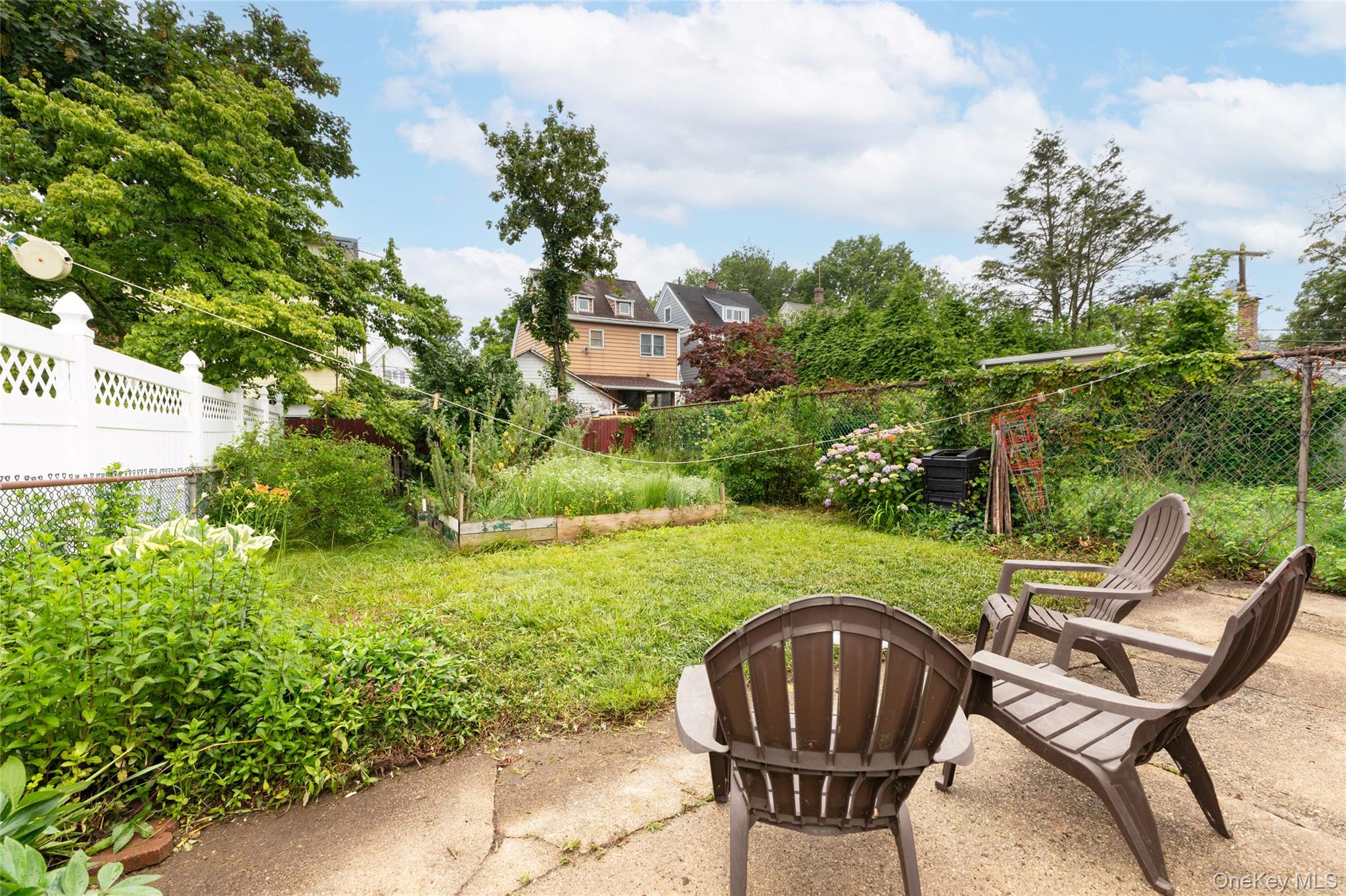 68 Tier Street, Bronx, NY 10464