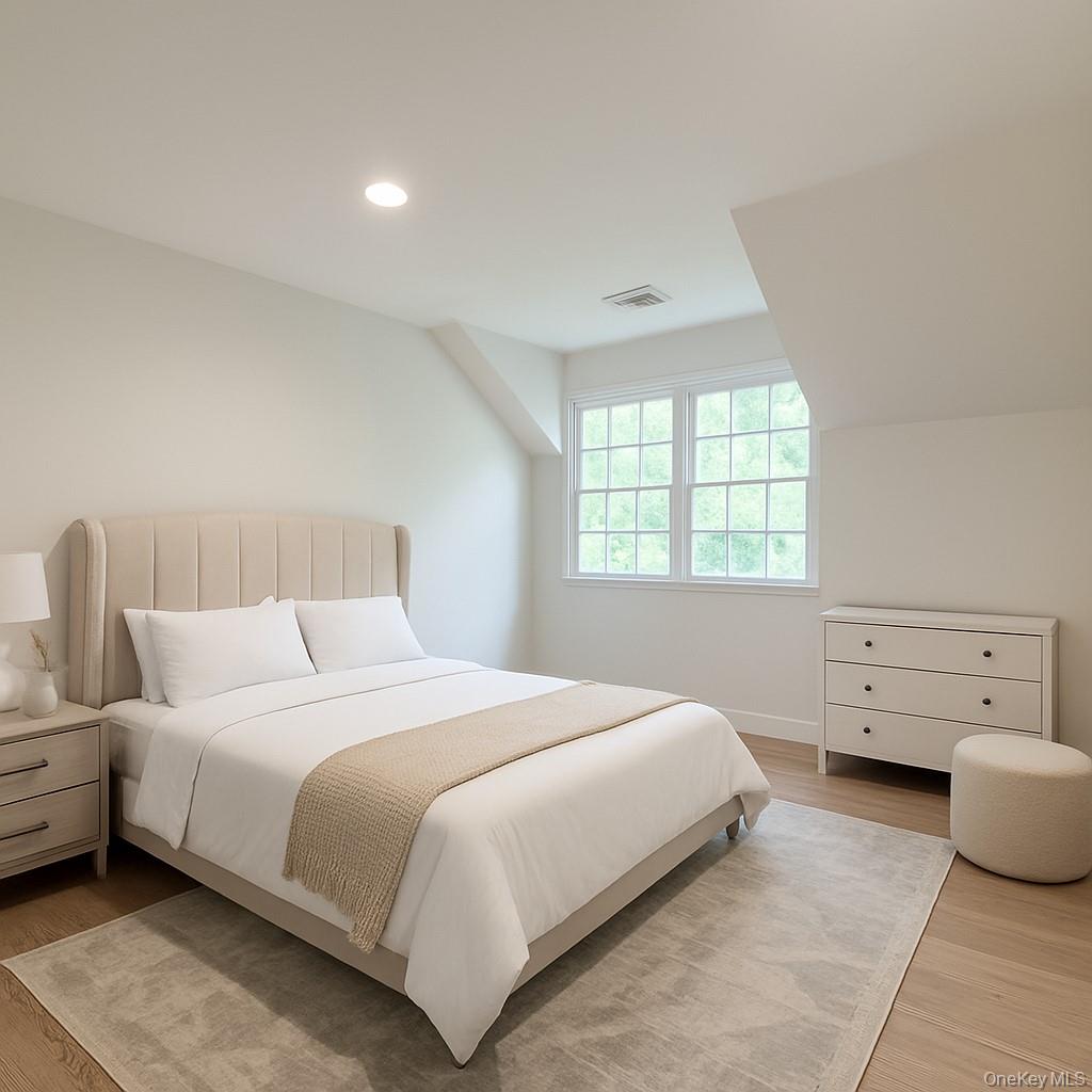 6 Camel Hollow Road, Lloyd Harbor, NY 11743