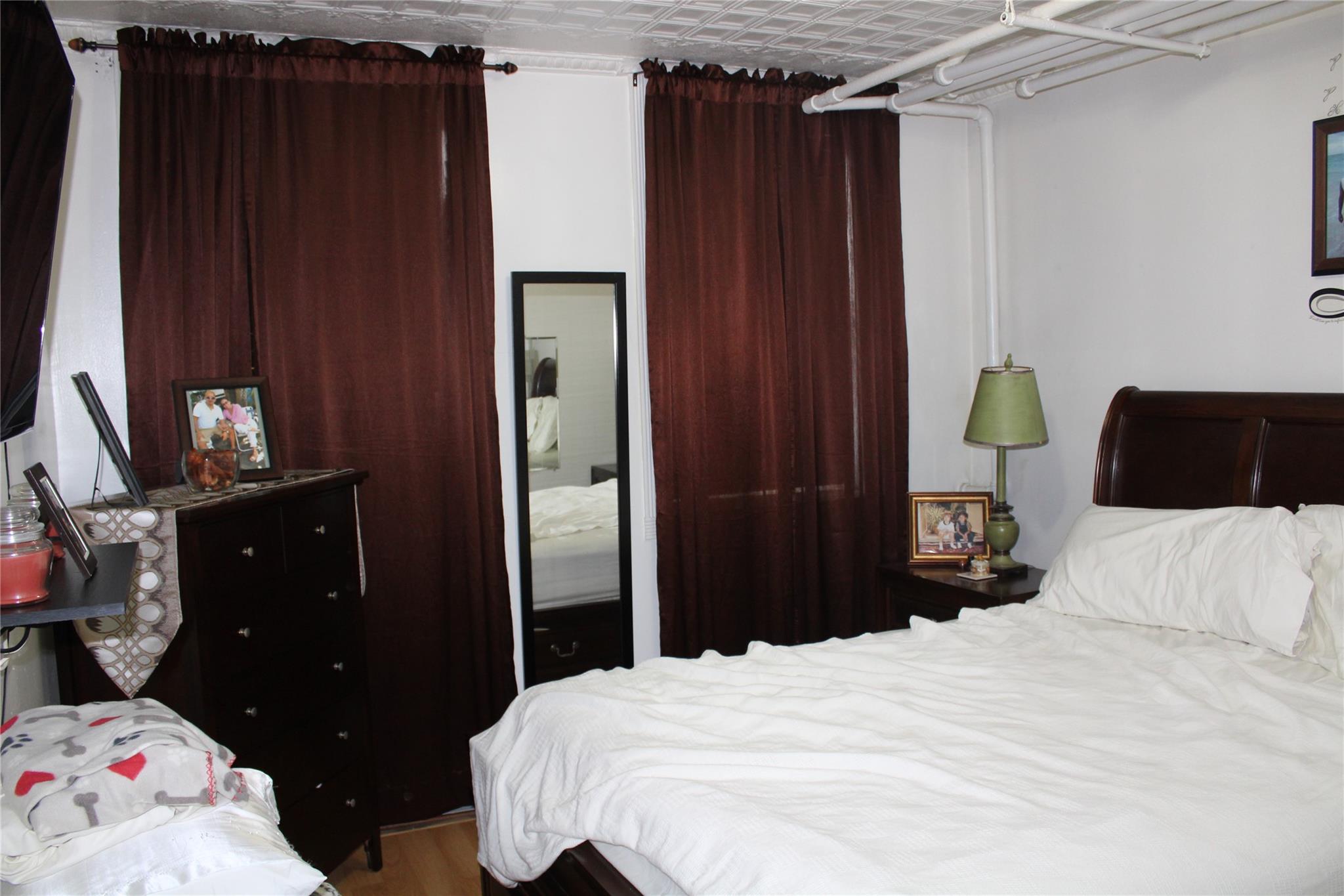 1612 Haight Avenue, Bronx, NY 10461