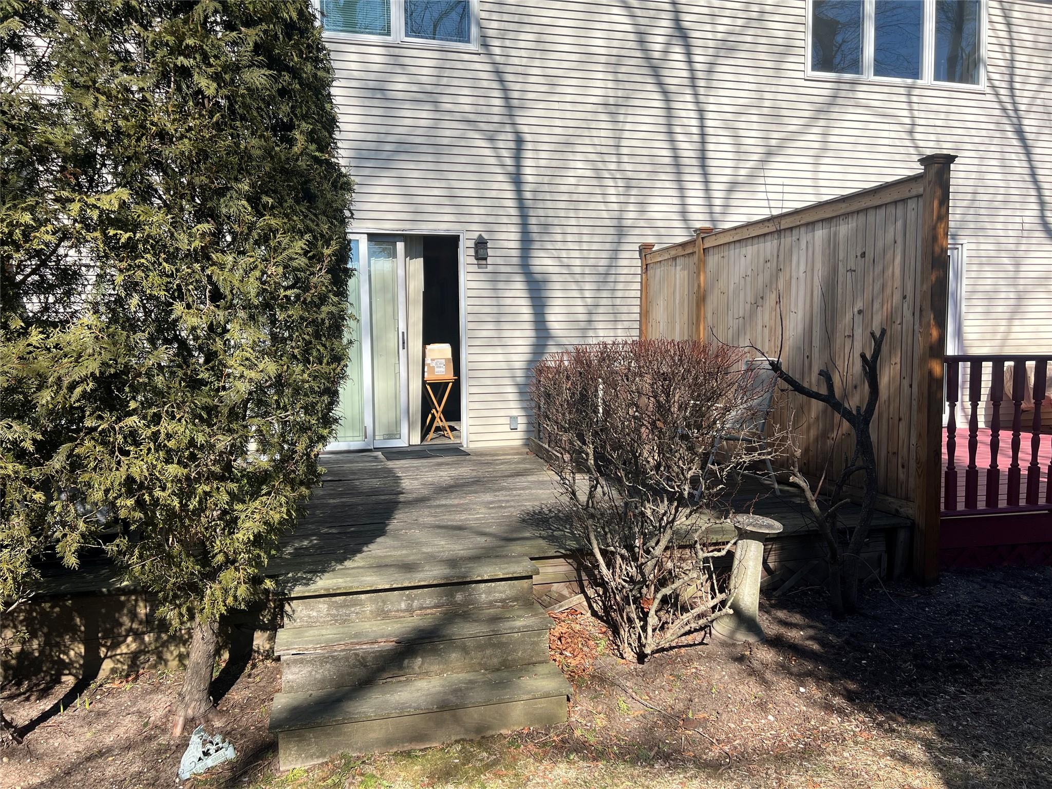 15 Anthony Drive, West Islip, NY 11795