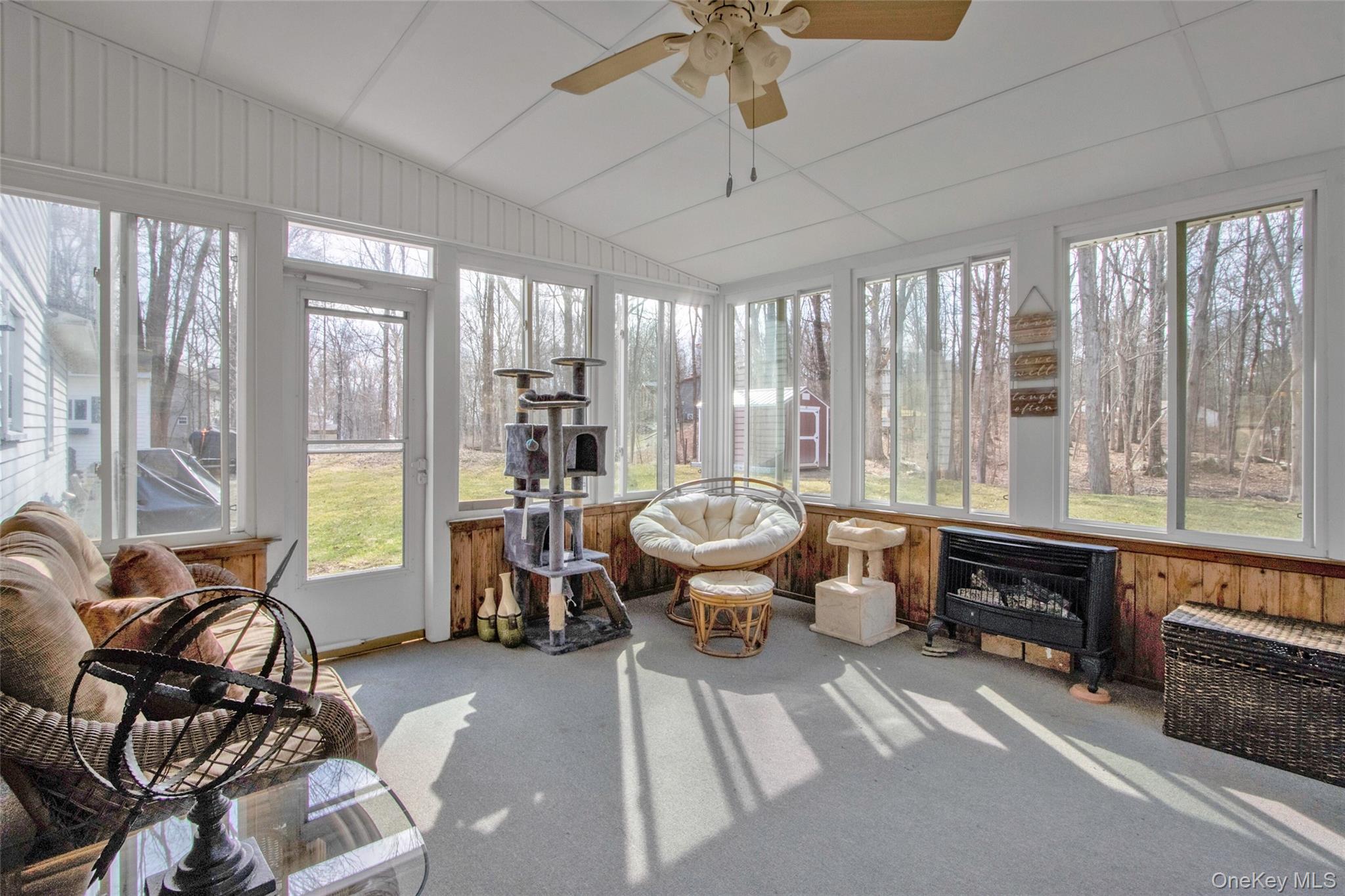 611 Twin Arch Road, Rock Tavern, NY 12575