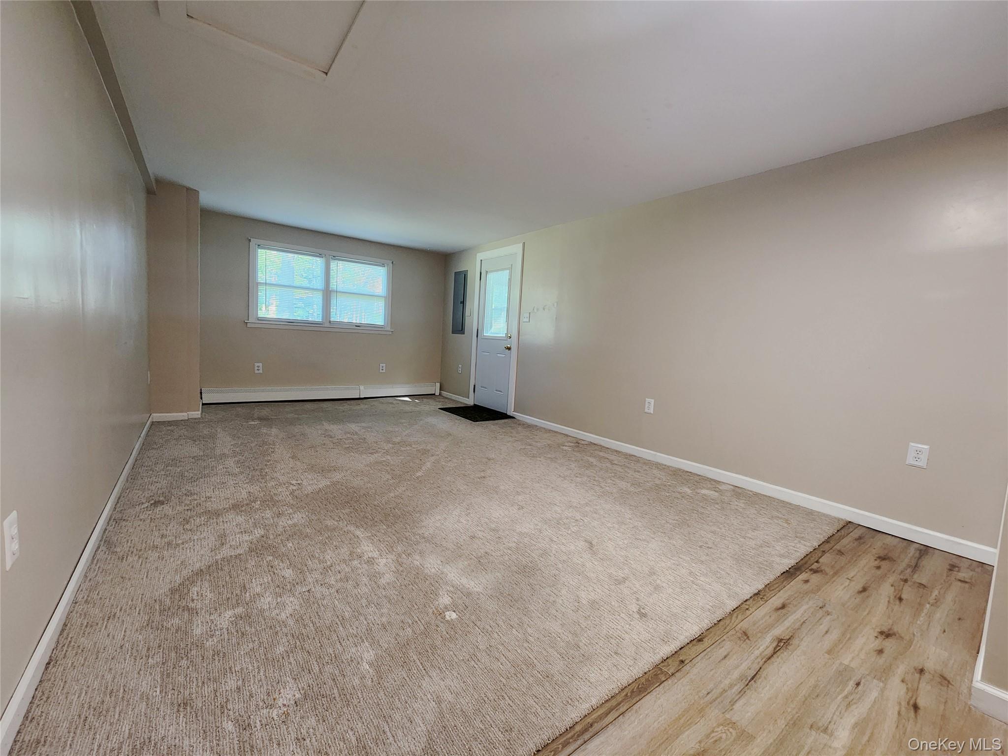 611 Twin Arch Road, Rock Tavern, NY 12575