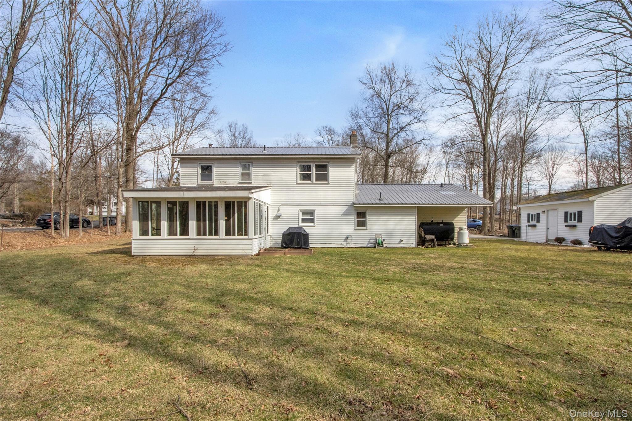 611 Twin Arch Road, Rock Tavern, NY 12575