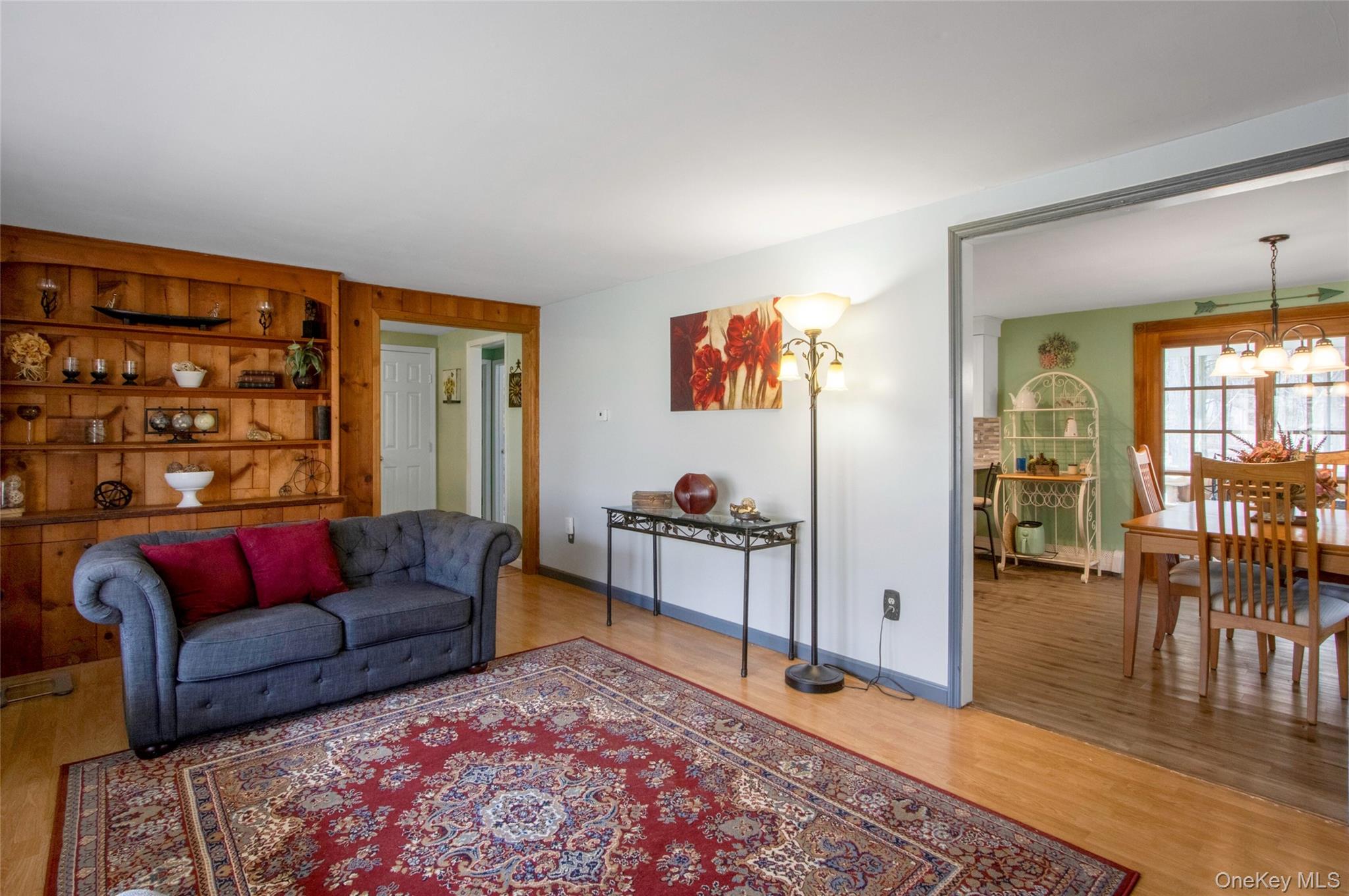 611 Twin Arch Road, Rock Tavern, NY 12575