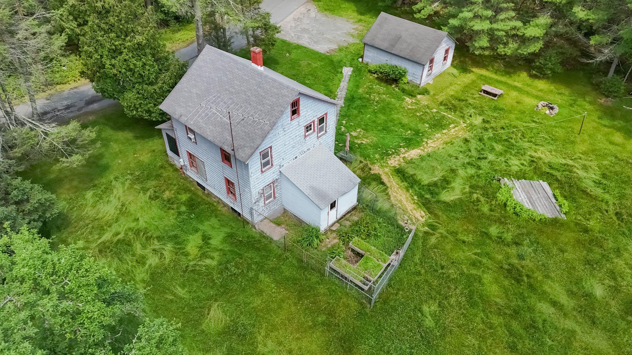 34 Whitehead Road, Sparrowbush, NY 12780