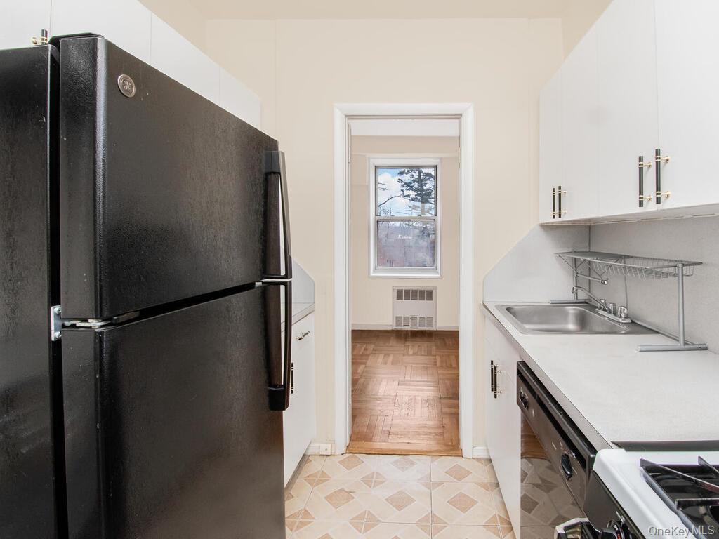 679 W 239th Street # 1C, Bronx, NY 10463