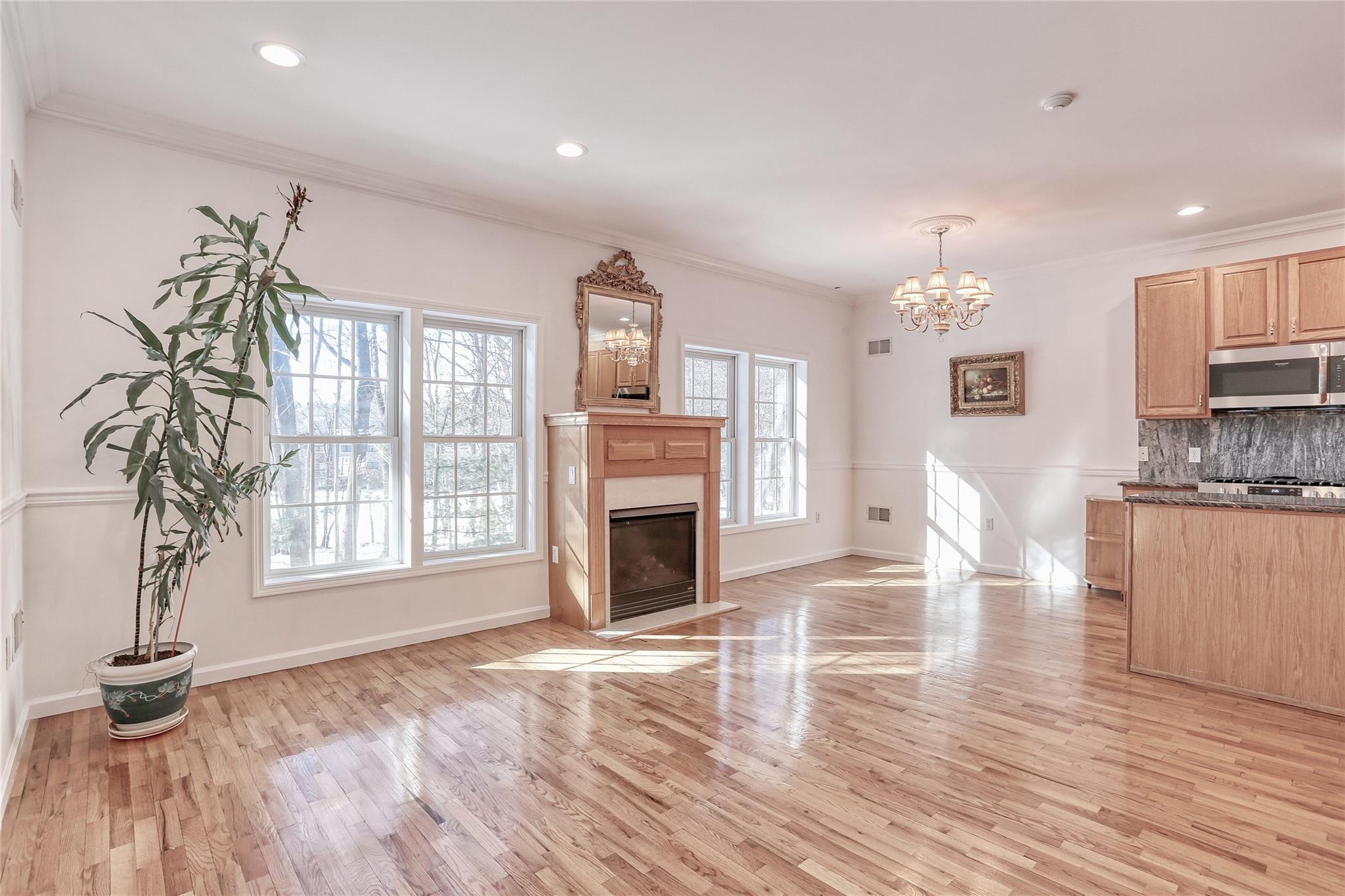 80 Alexander Court, Nanuet, NY 10954