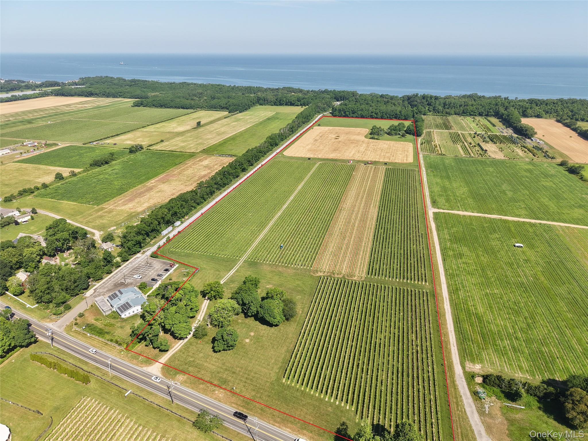 6094 Sound Avenue, Jamesport, NY 11947