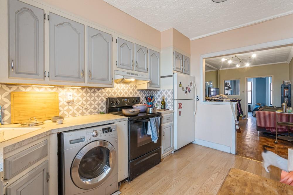 656 Henry Street, Brooklyn, NY 11231