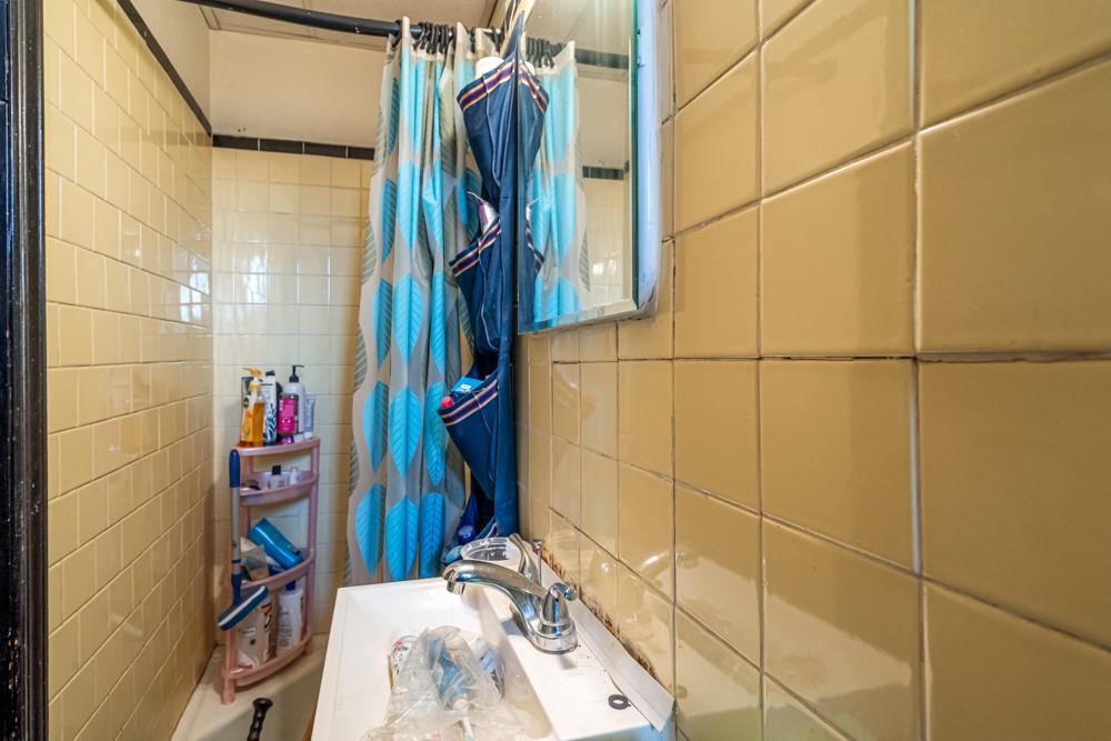 656 Henry Street, Brooklyn, NY 11231