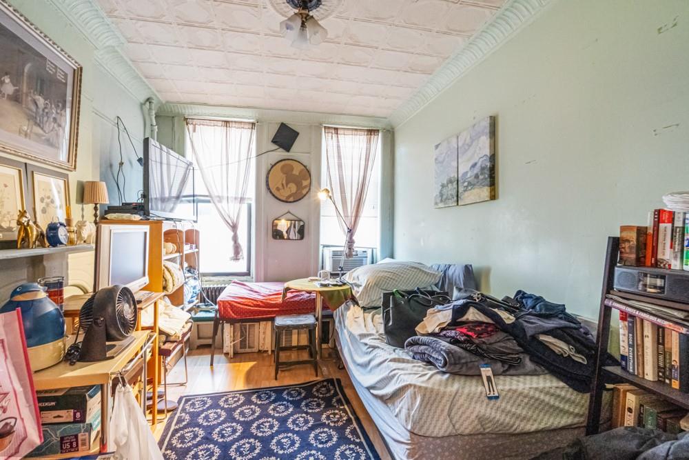 656 Henry Street, Brooklyn, NY 11231