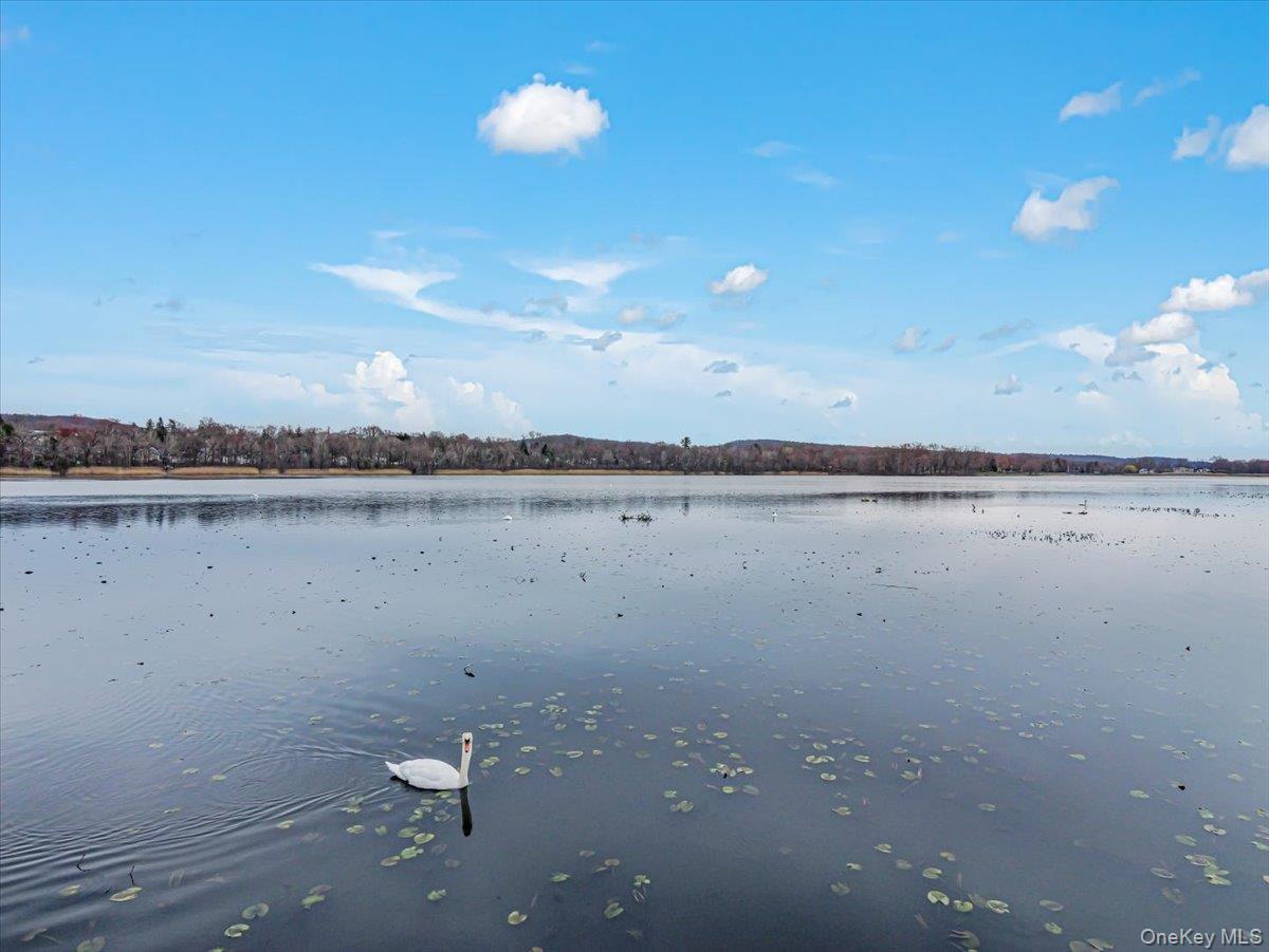 215 Old Haverstraw Road, Congers, NY 10920